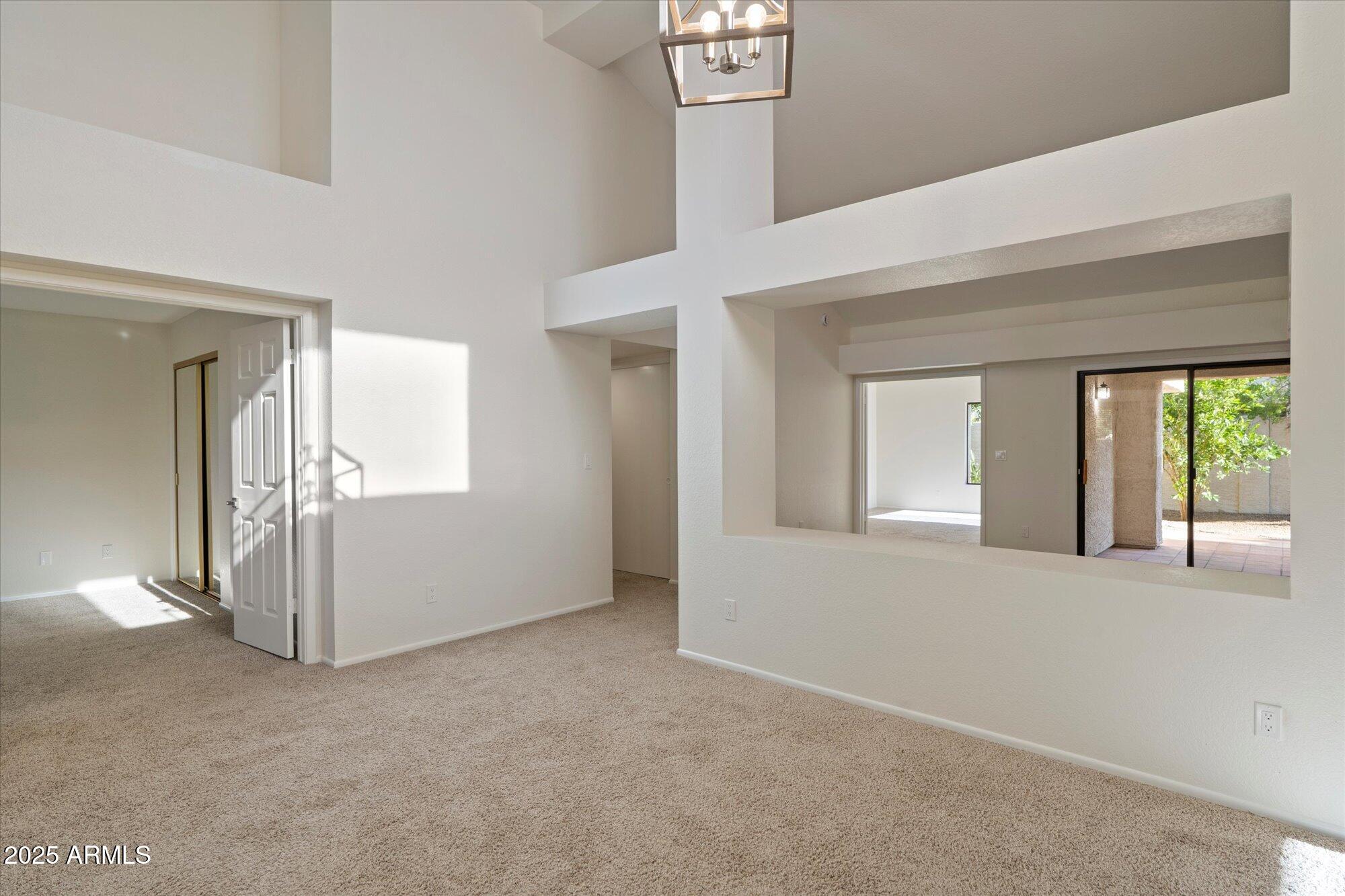 10089 E SAN SALVADOR Drive