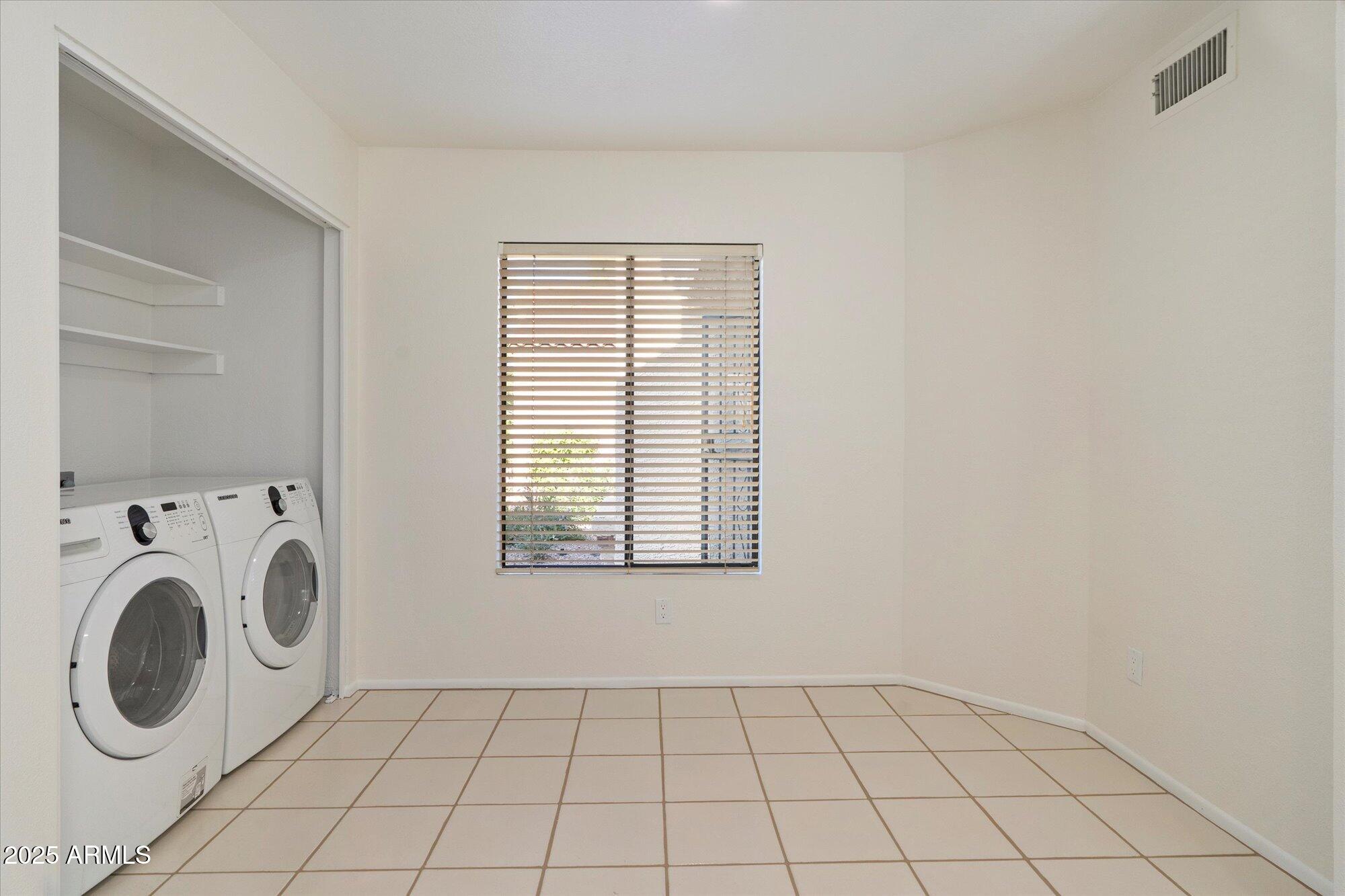 10089 E SAN SALVADOR Drive