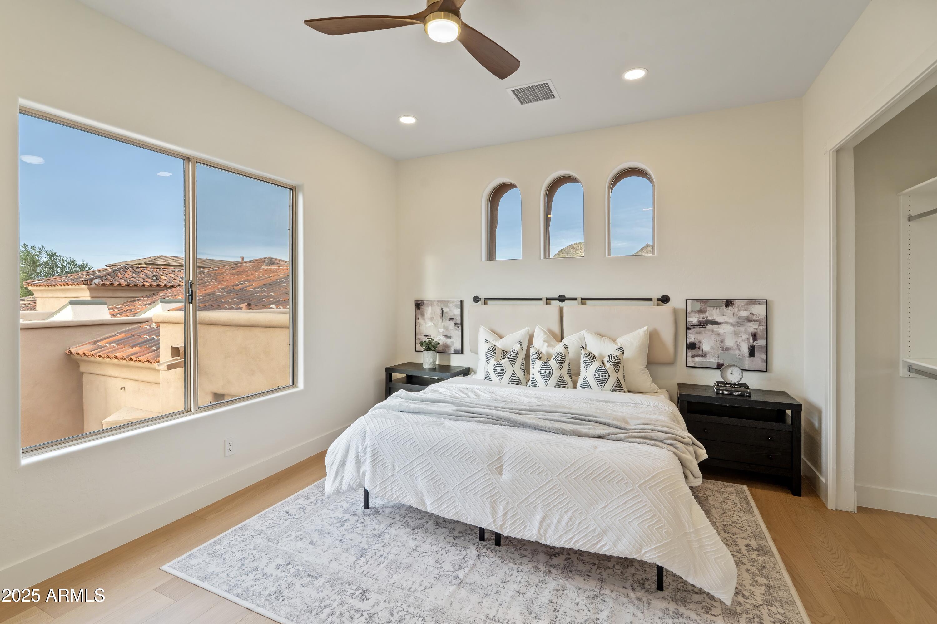 9280 E THOMPSON PEAK Parkway, 25