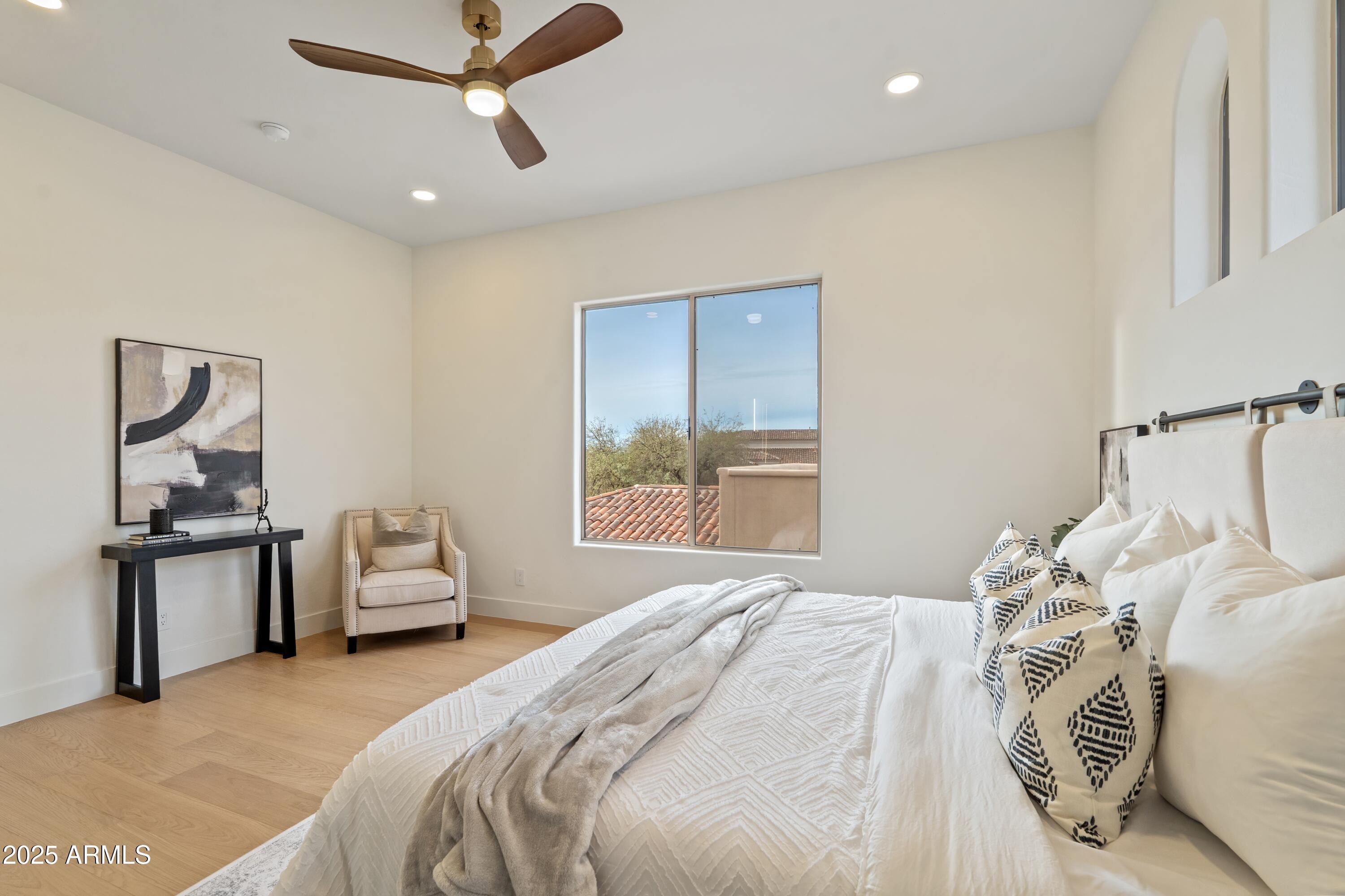 9280 E THOMPSON PEAK Parkway, 25