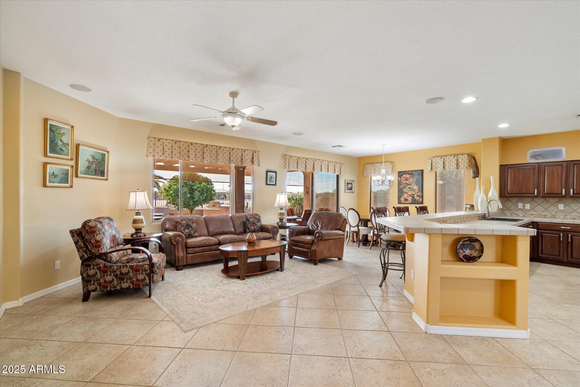 3511 E FIRESTONE Drive