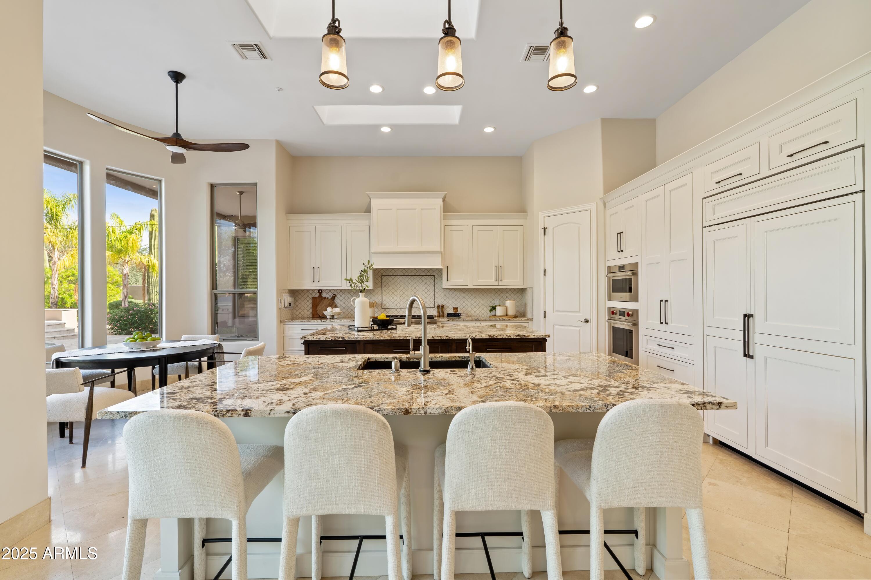 6938 E LOMAS VERDES Drive