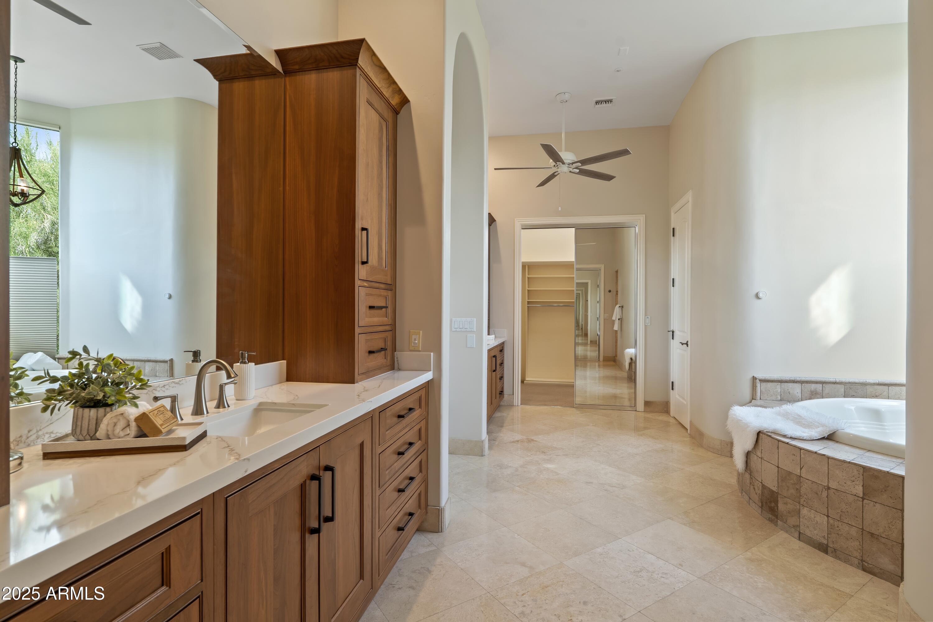 6938 E LOMAS VERDES Drive