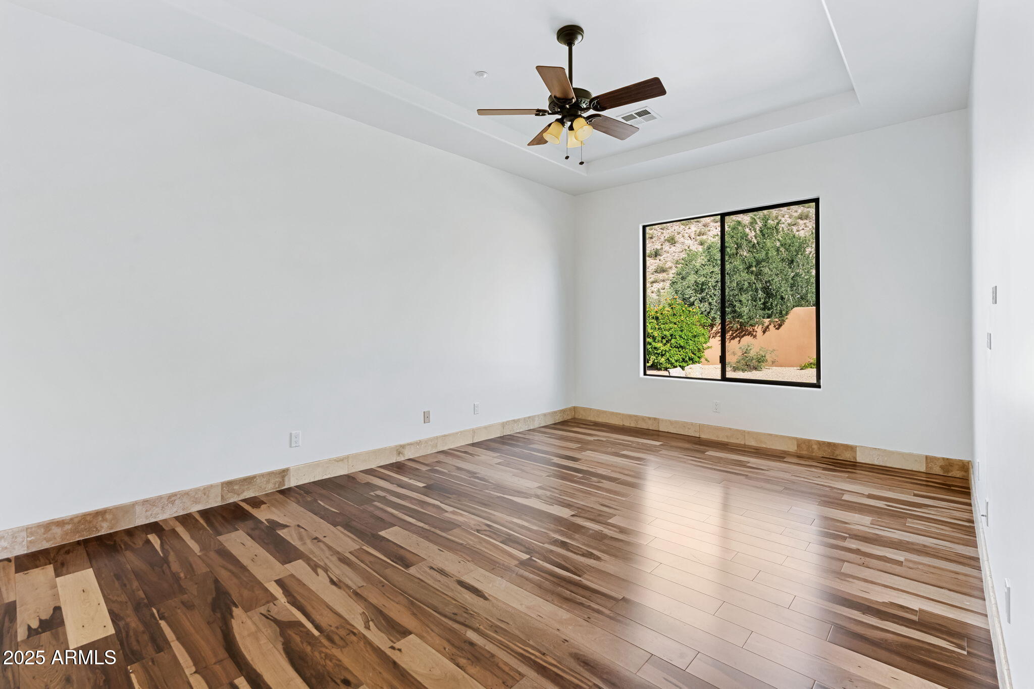 13322 E PARADISE Drive