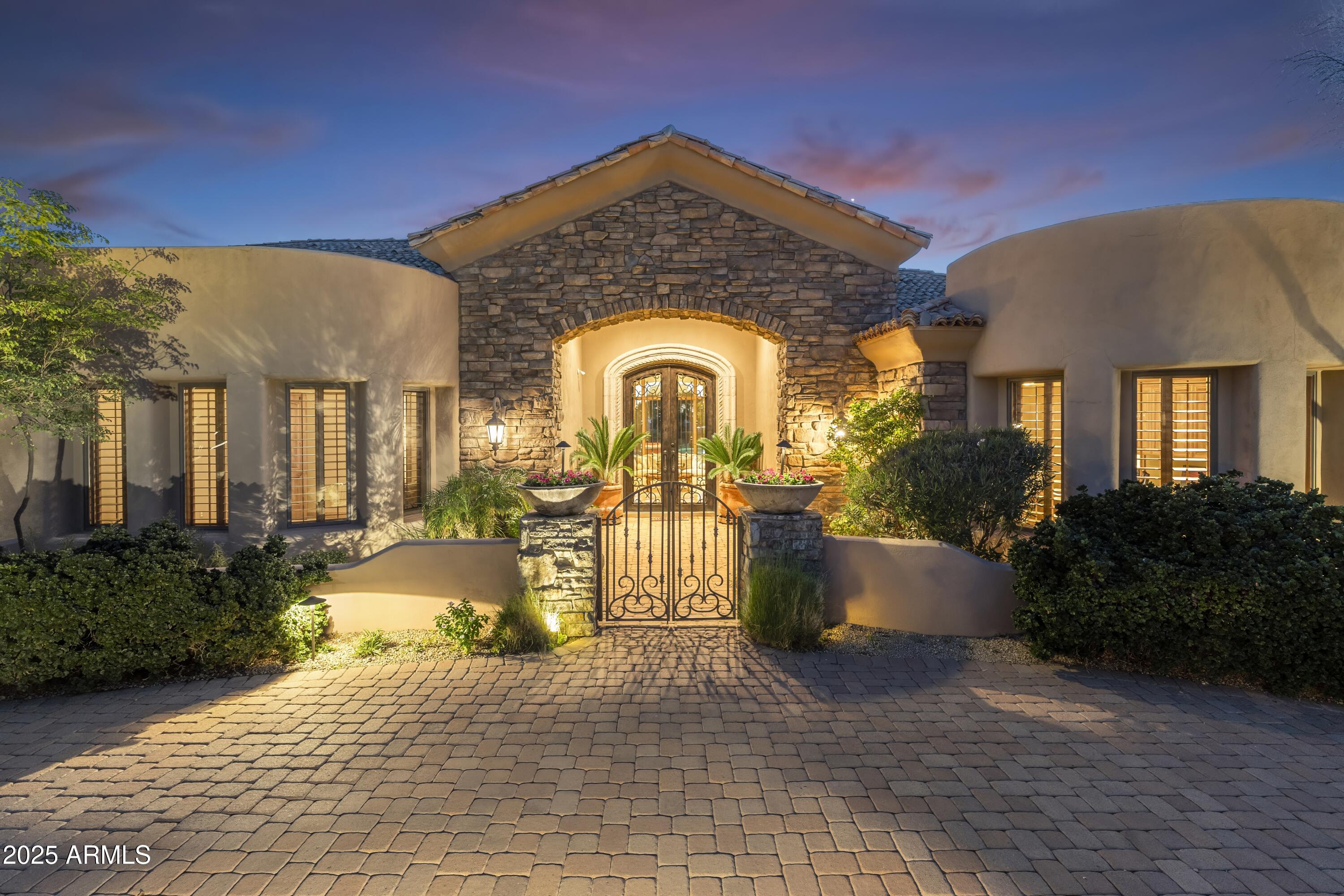 13249 E SUMMIT Drive