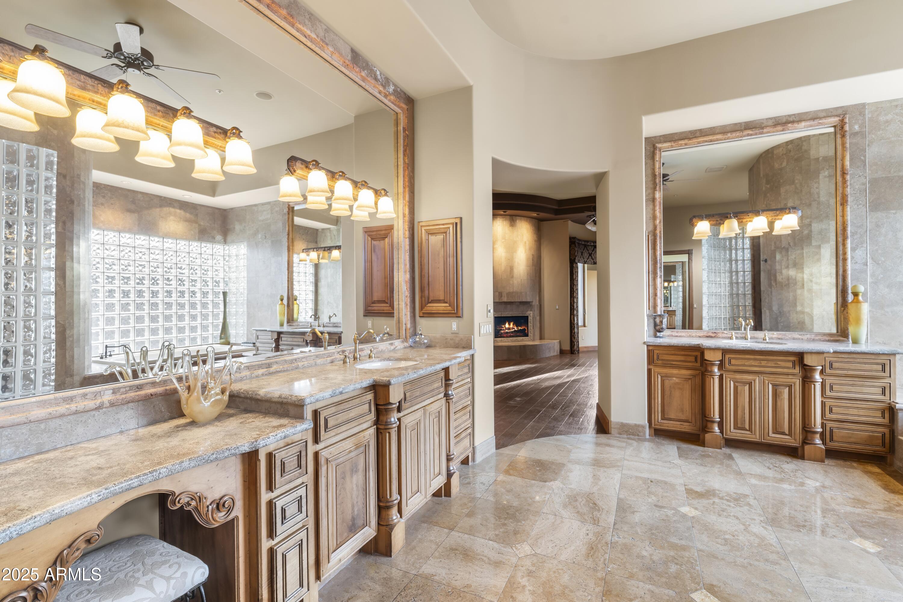 13249 E SUMMIT Drive