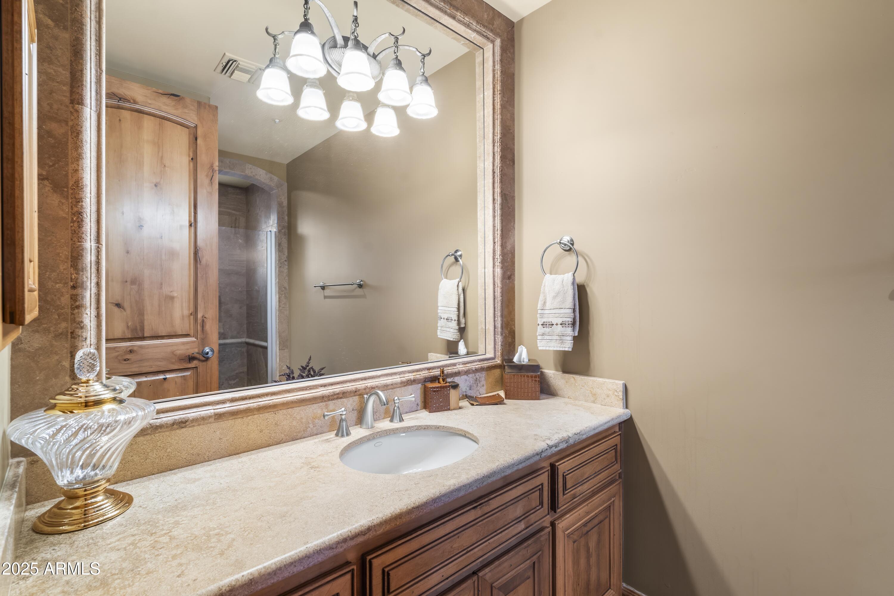 13249 E SUMMIT Drive