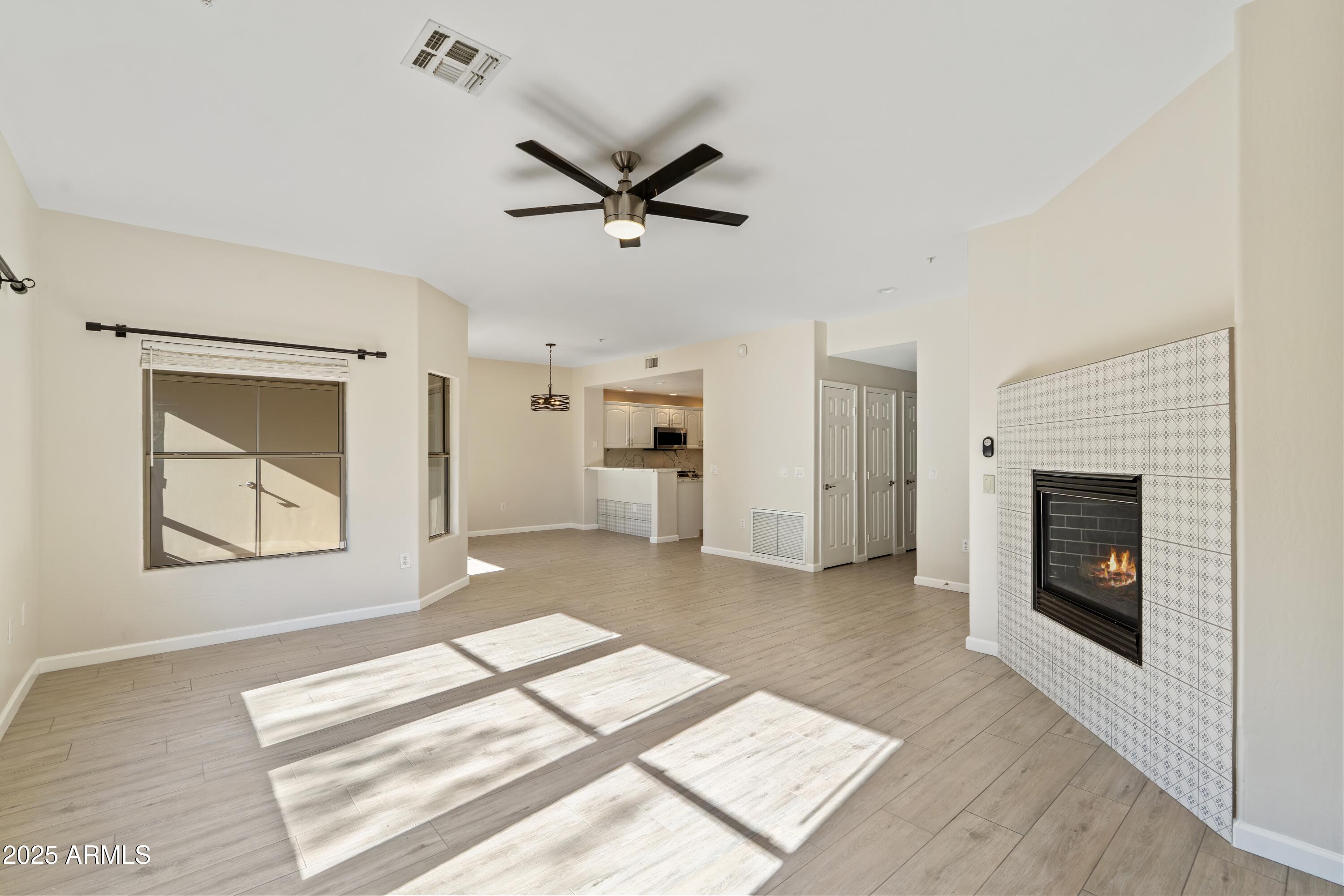 19700 N 76TH Street 2105