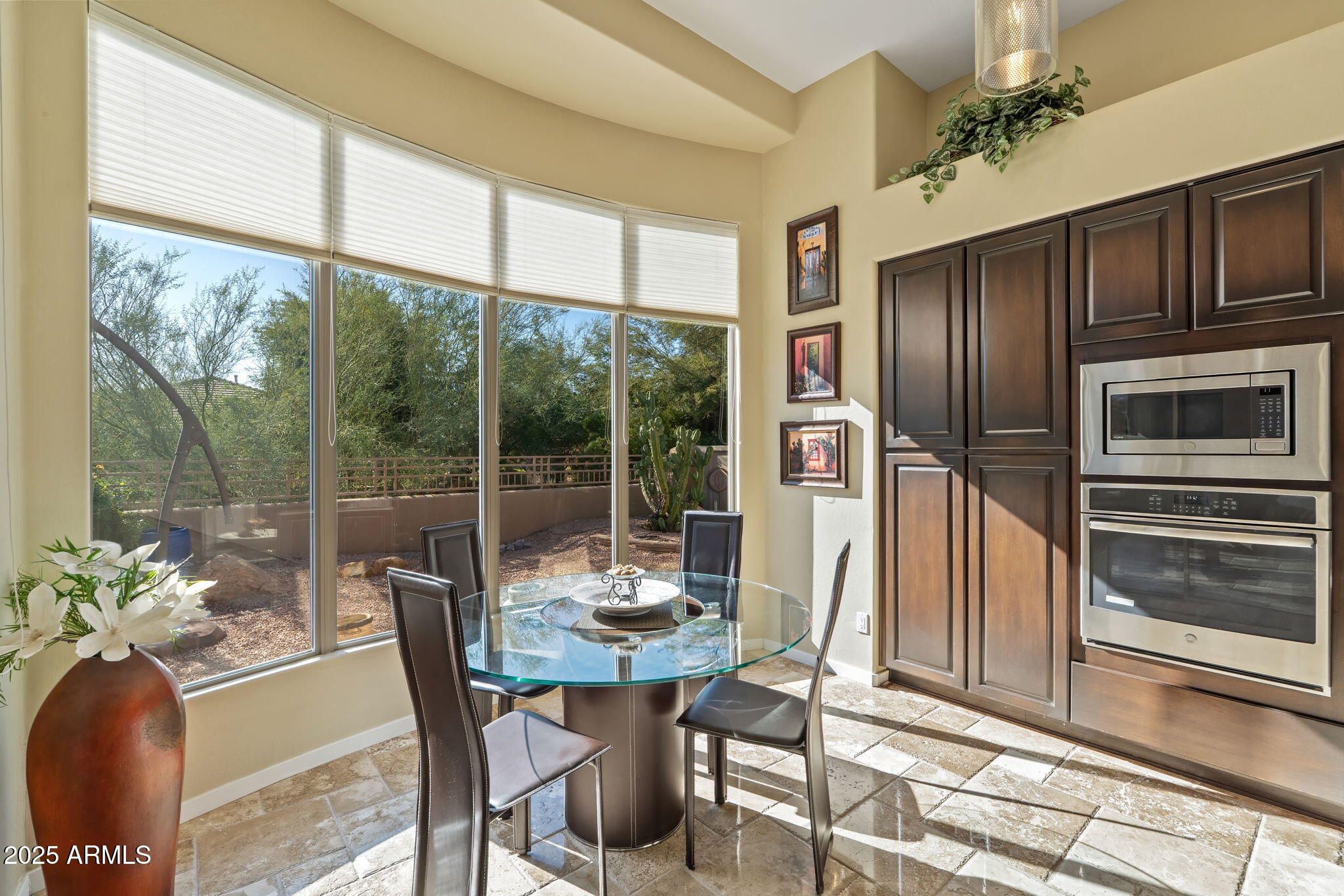 7699 E FLEDGLING Drive