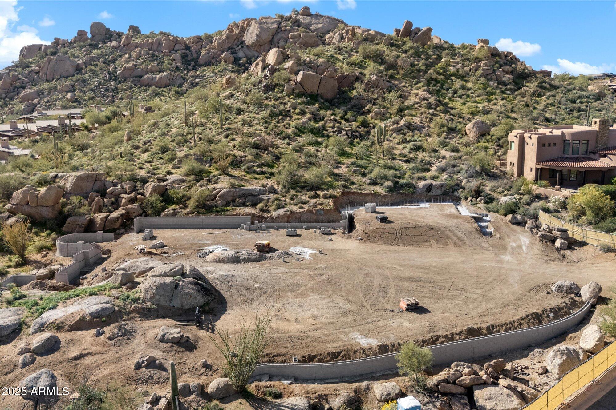 10671 E HEDGEHOG Place 5A