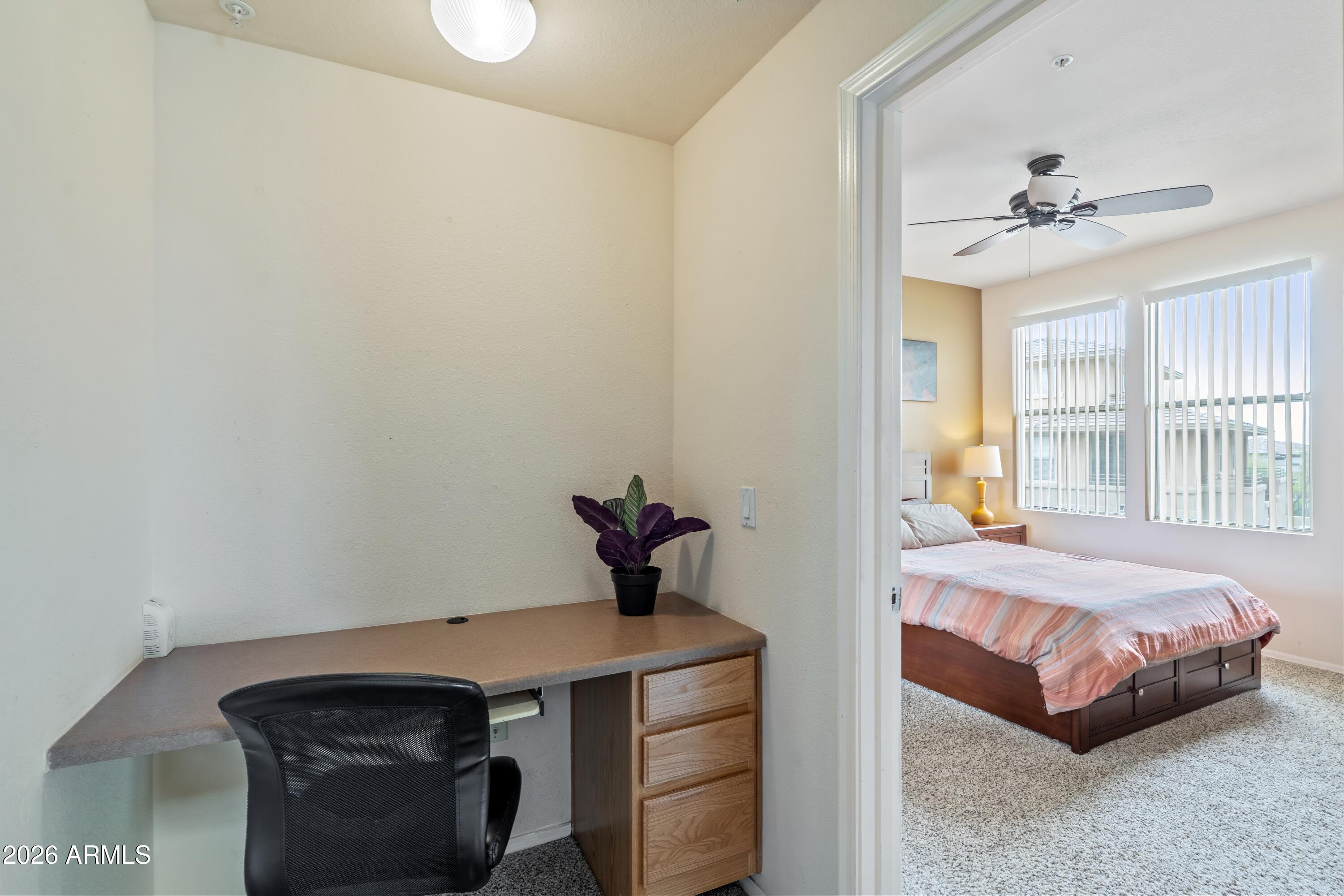 20100 N 78TH Place 2196