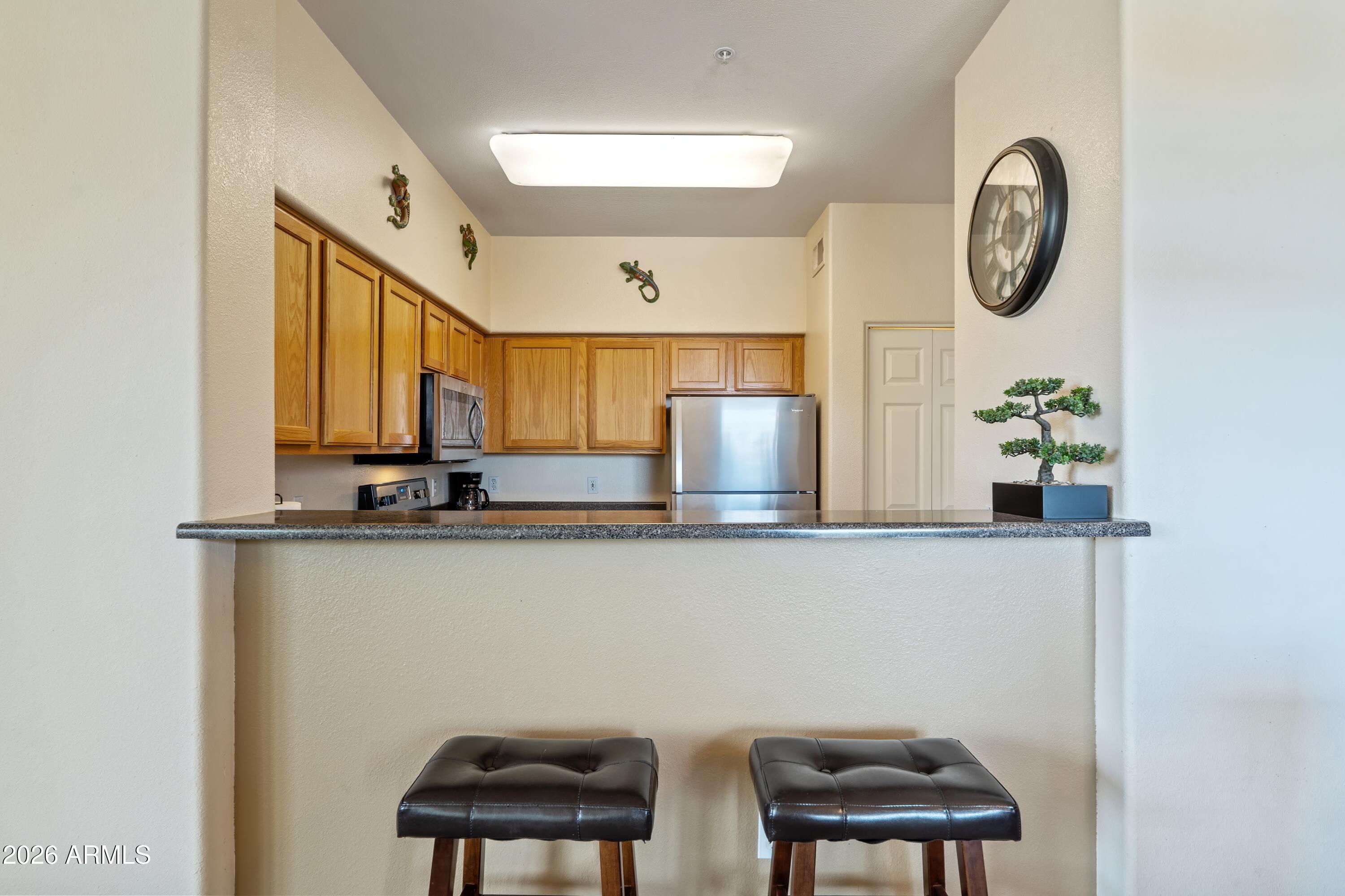 20100 N 78TH Place 2196