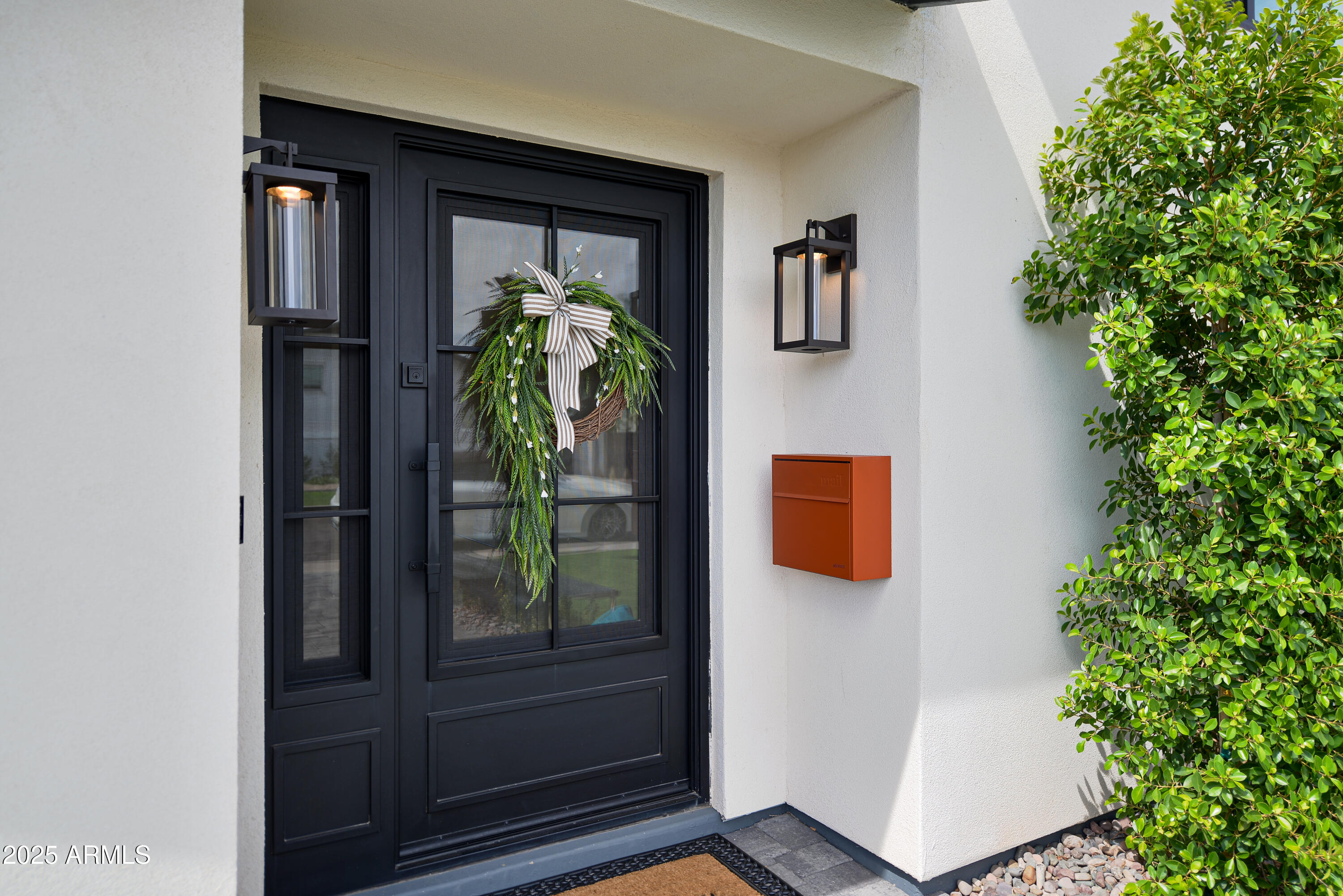 8532 E SAN MIGUEL Avenue