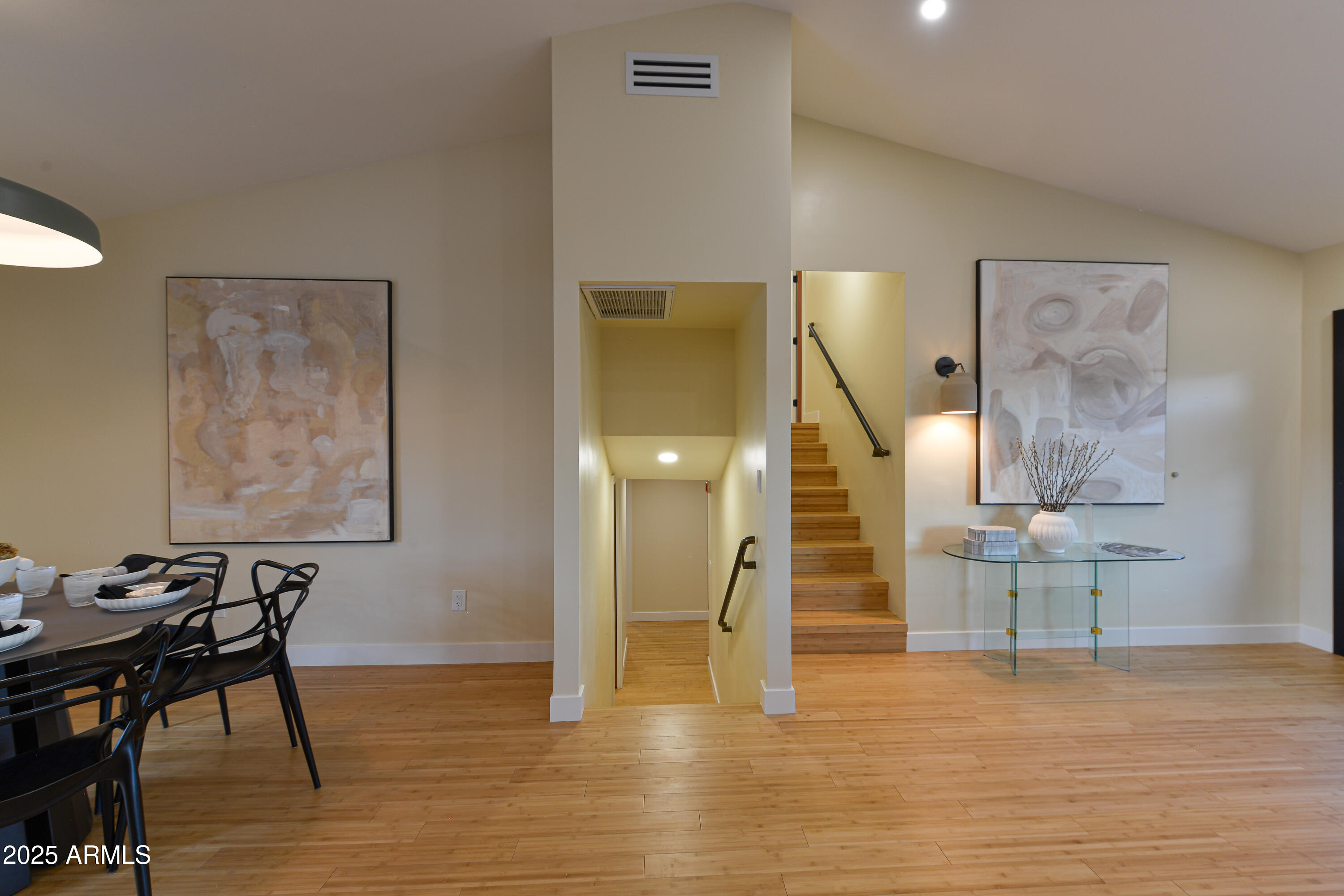 8532 E SAN MIGUEL Avenue