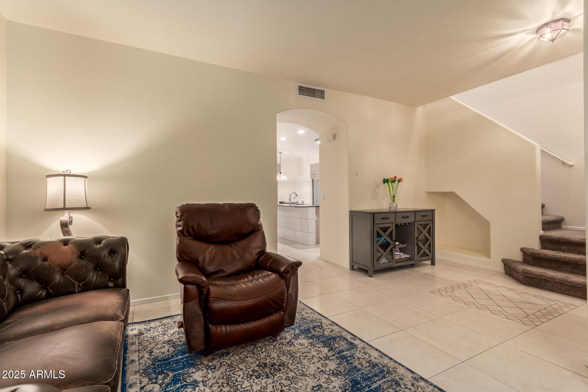 7304 E NORTHRIDGE Circle