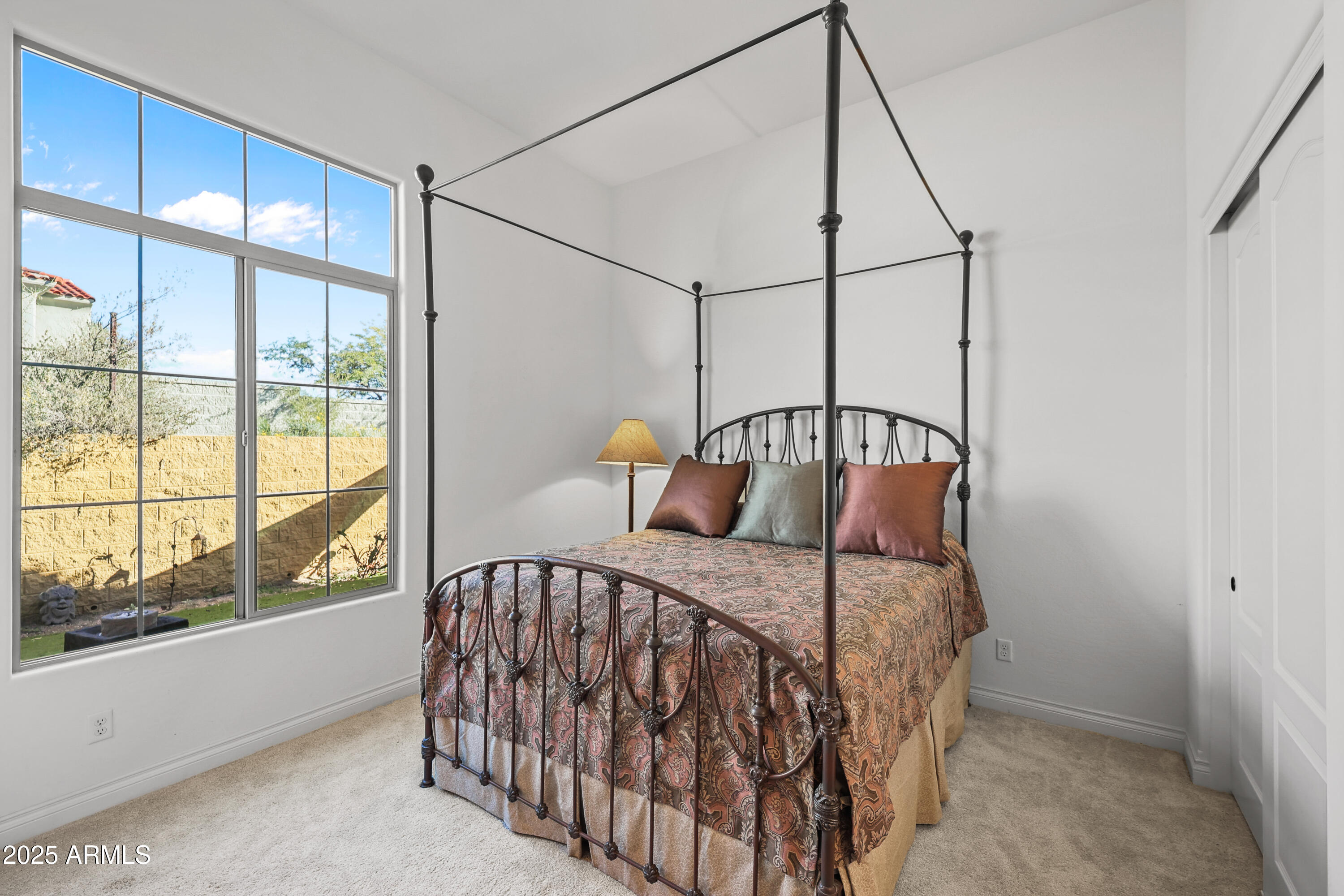 37003 N 109th Way 24