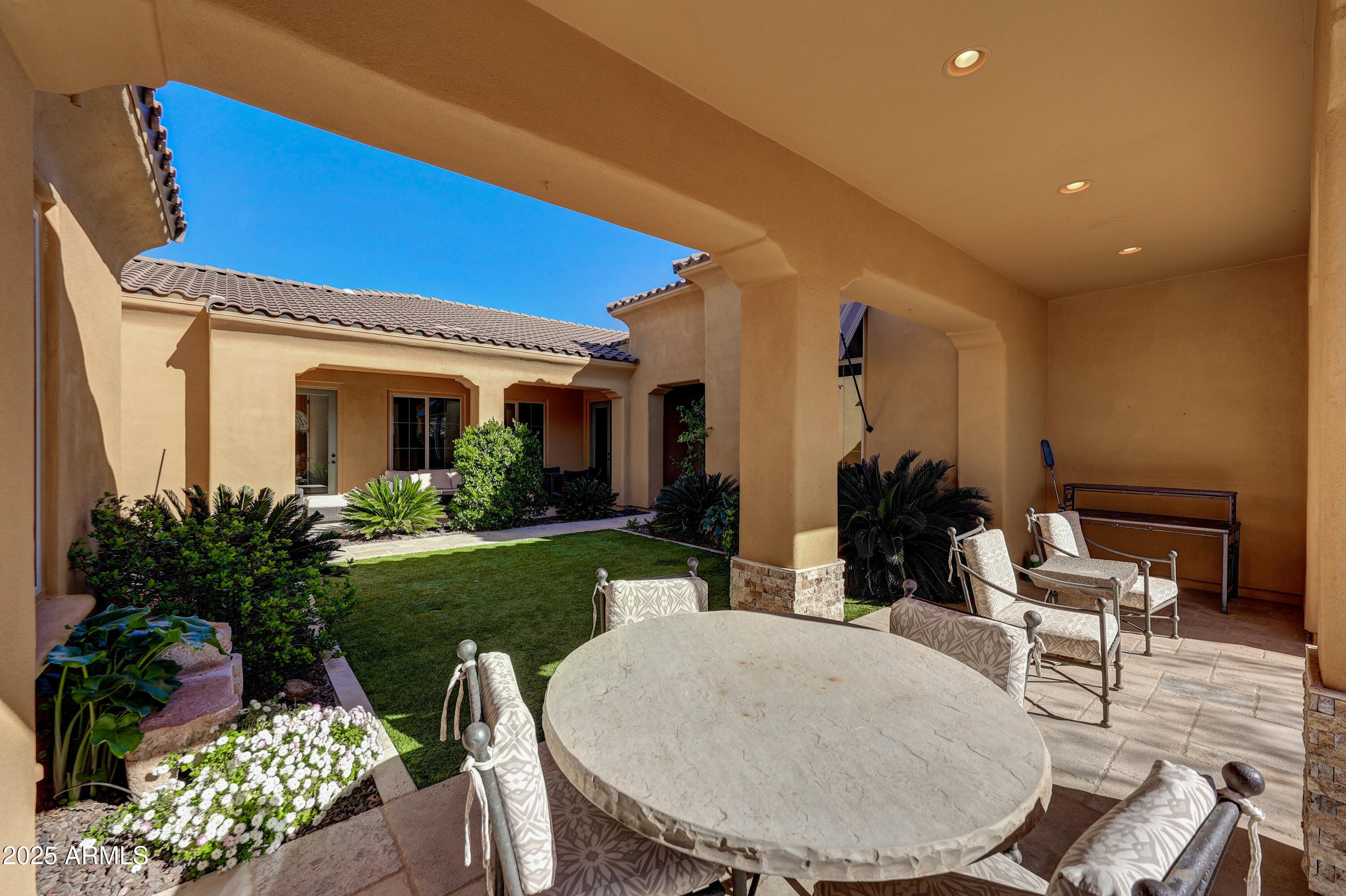 37003 N 109th Way 24