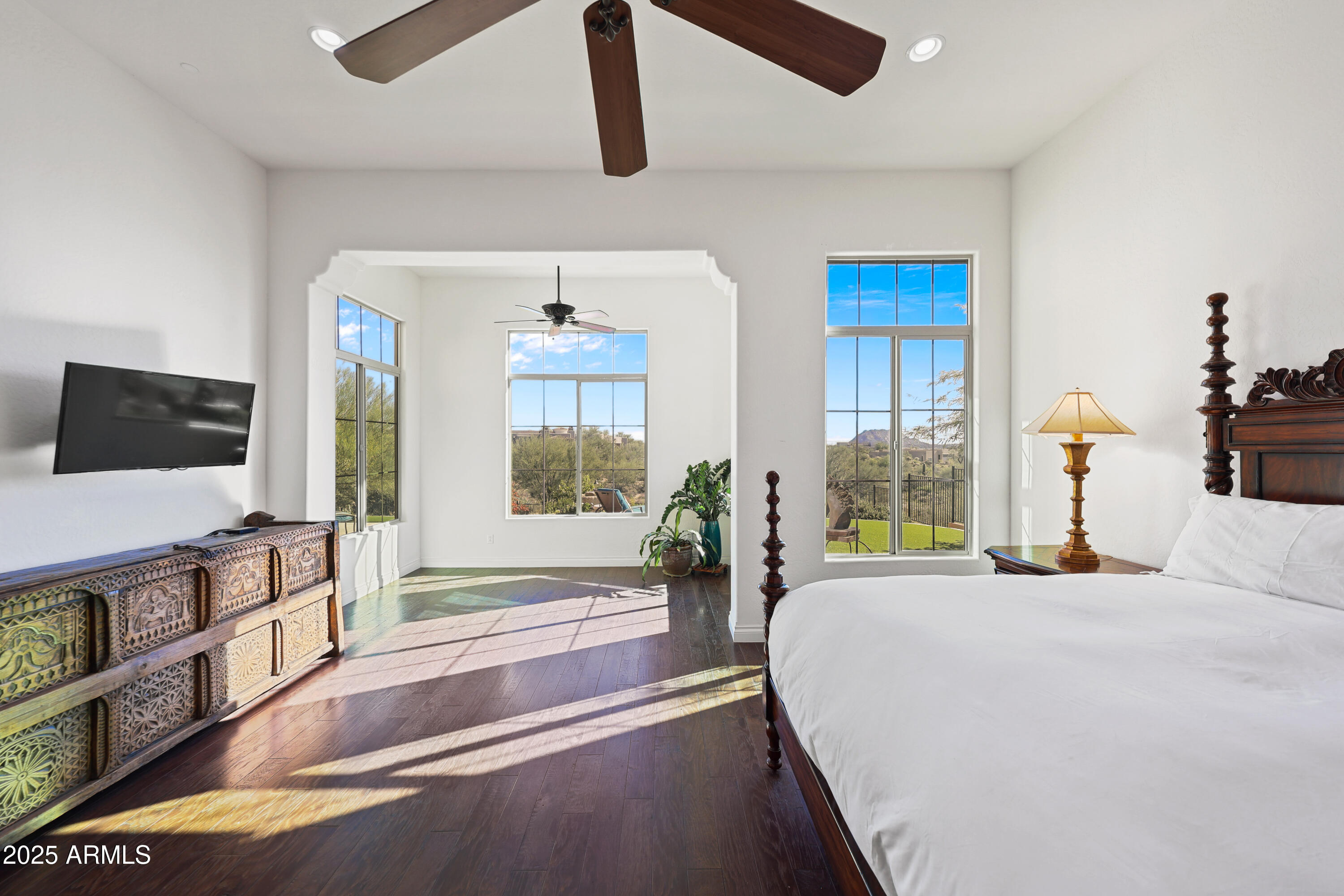 37003 N 109th Way 24