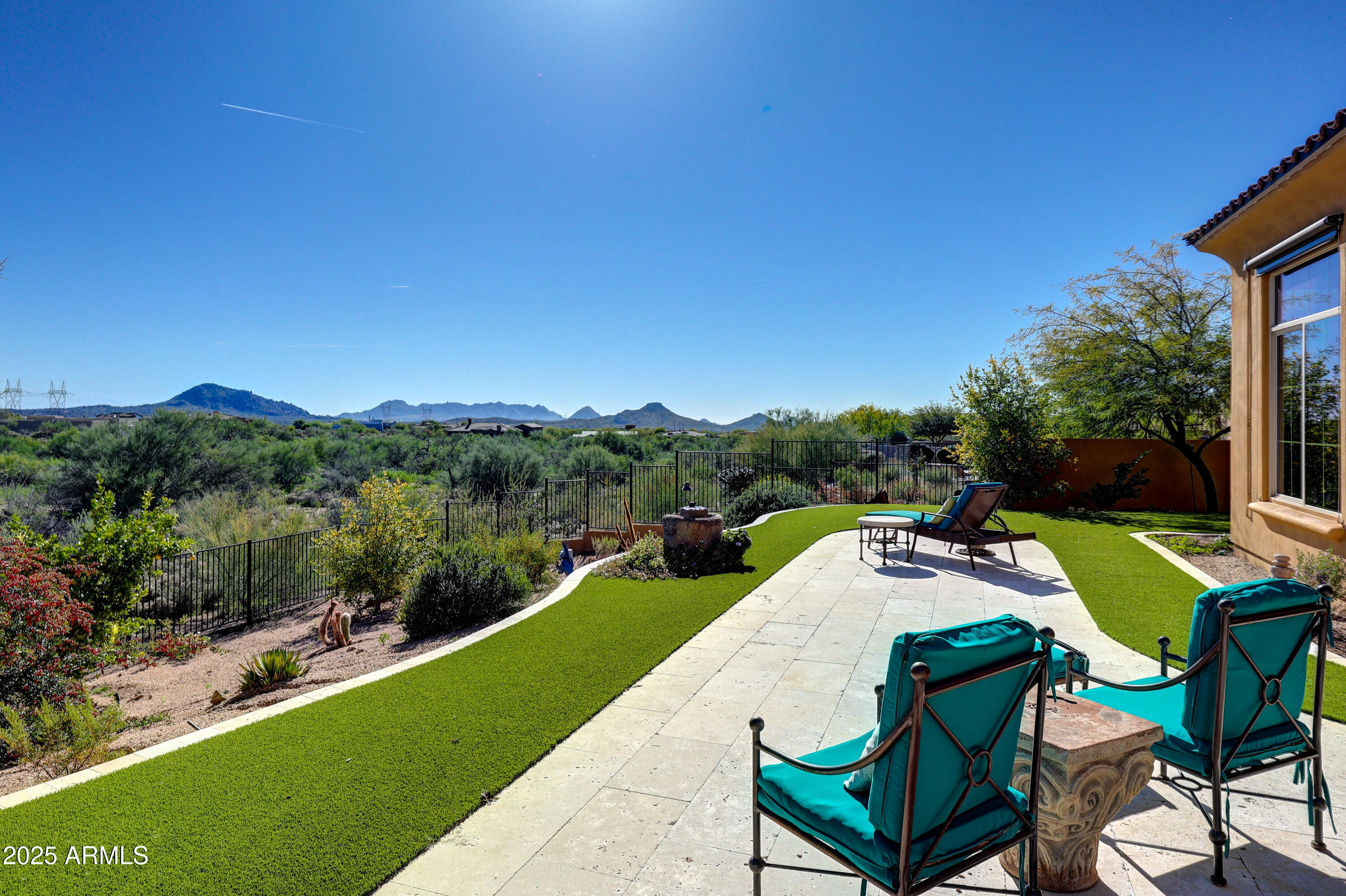 37003 N 109th Way 24