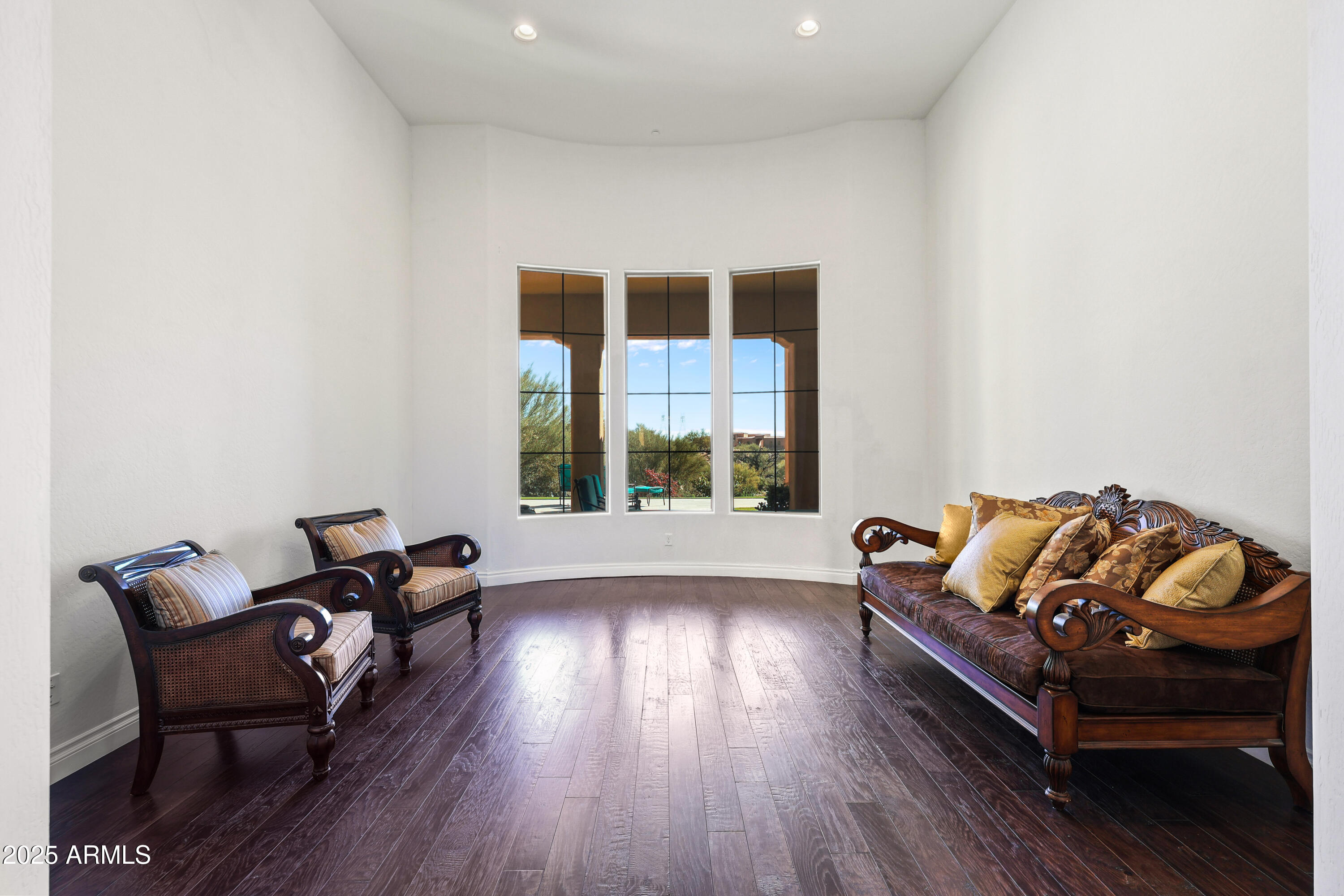 37003 N 109th Way 24