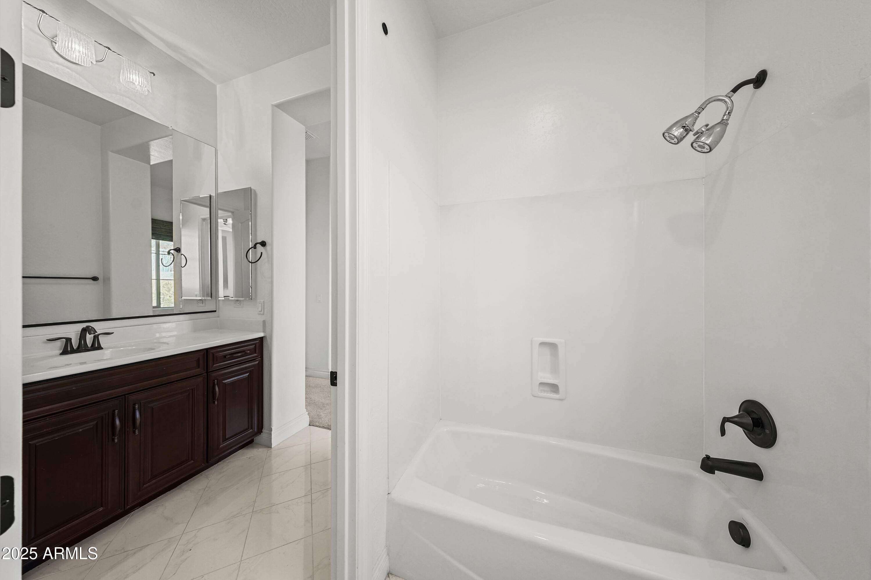 37003 N 109th Way 24