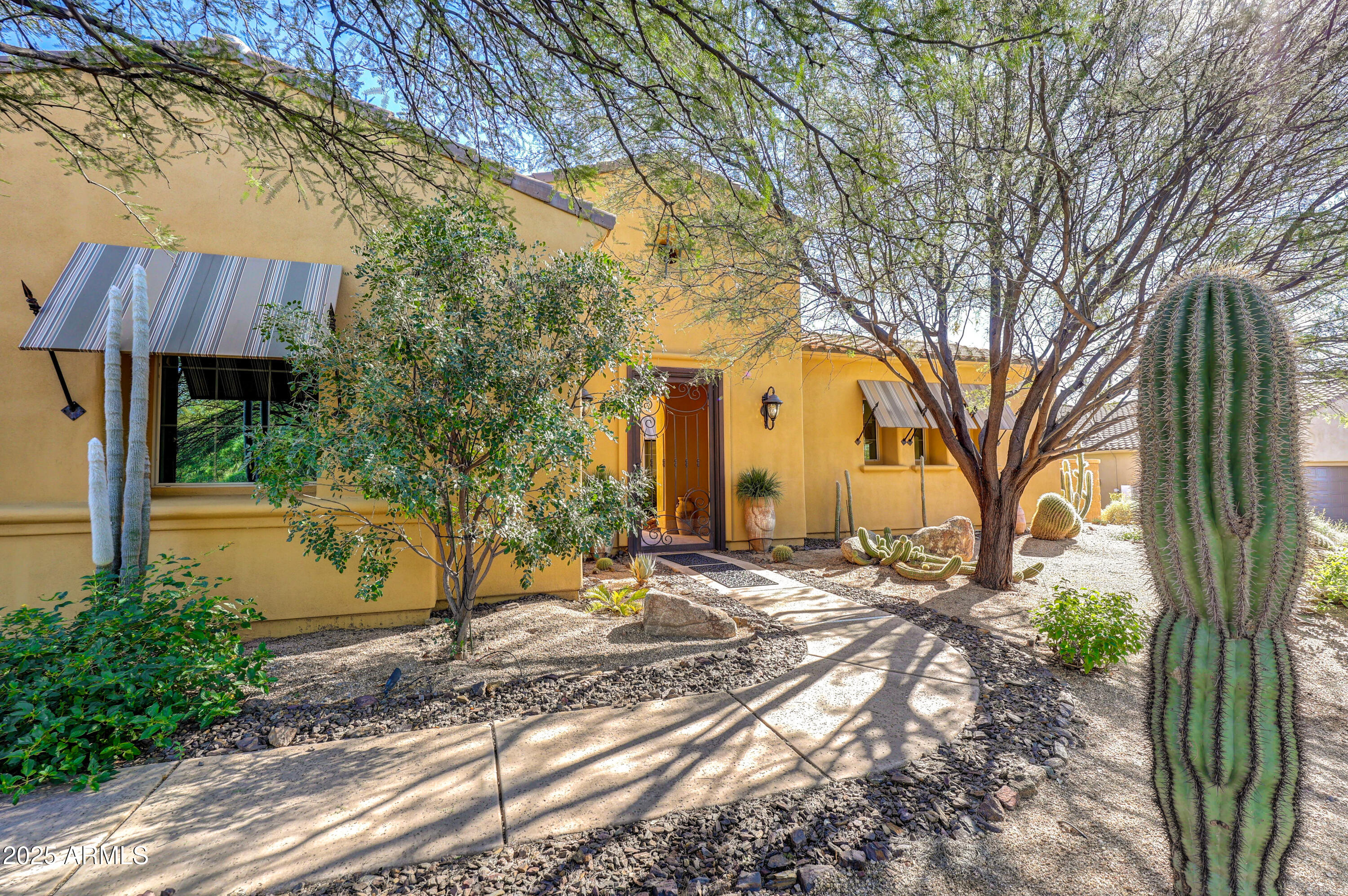 37003 N 109th Way 24