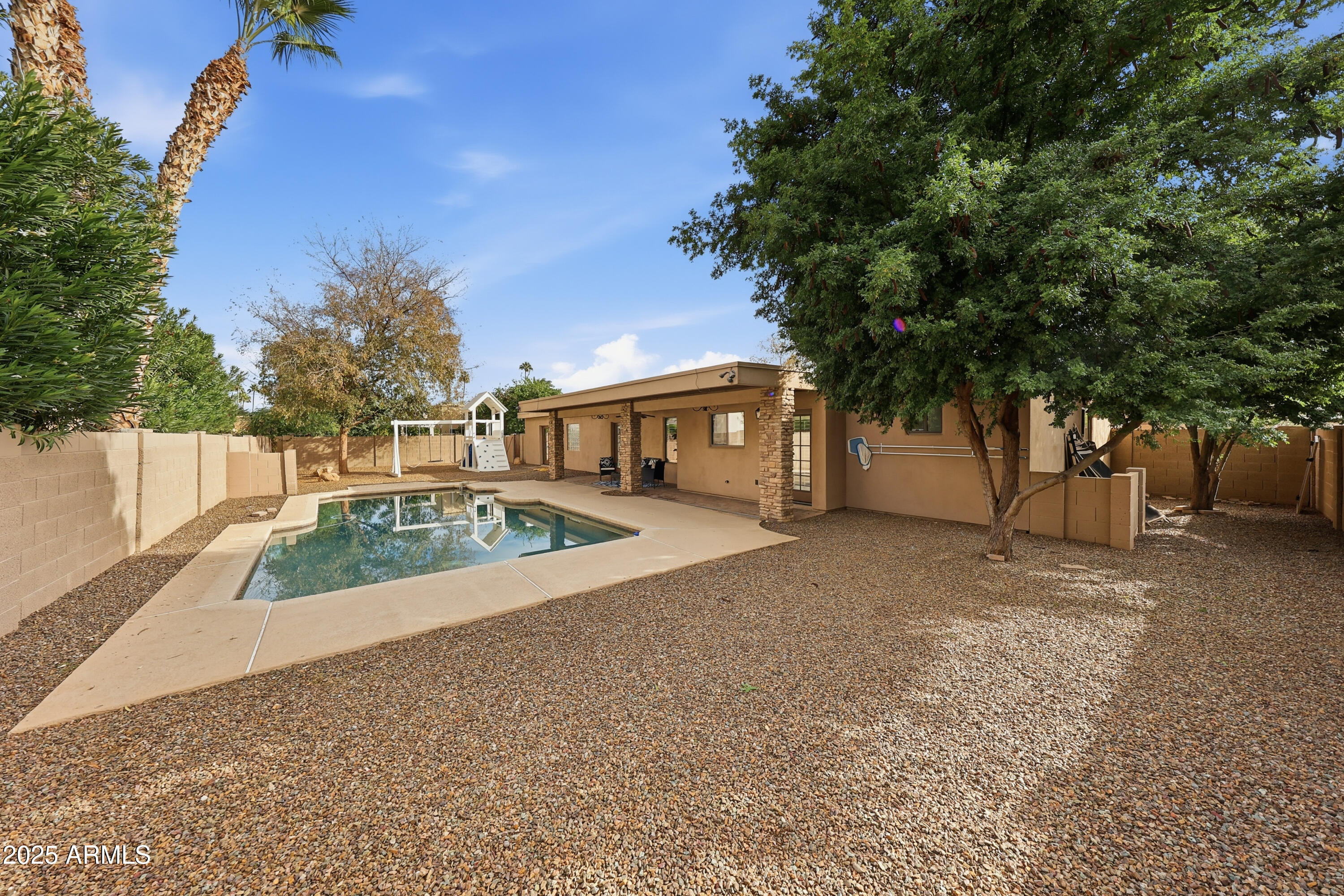 7618 E IRONWOOD Drive