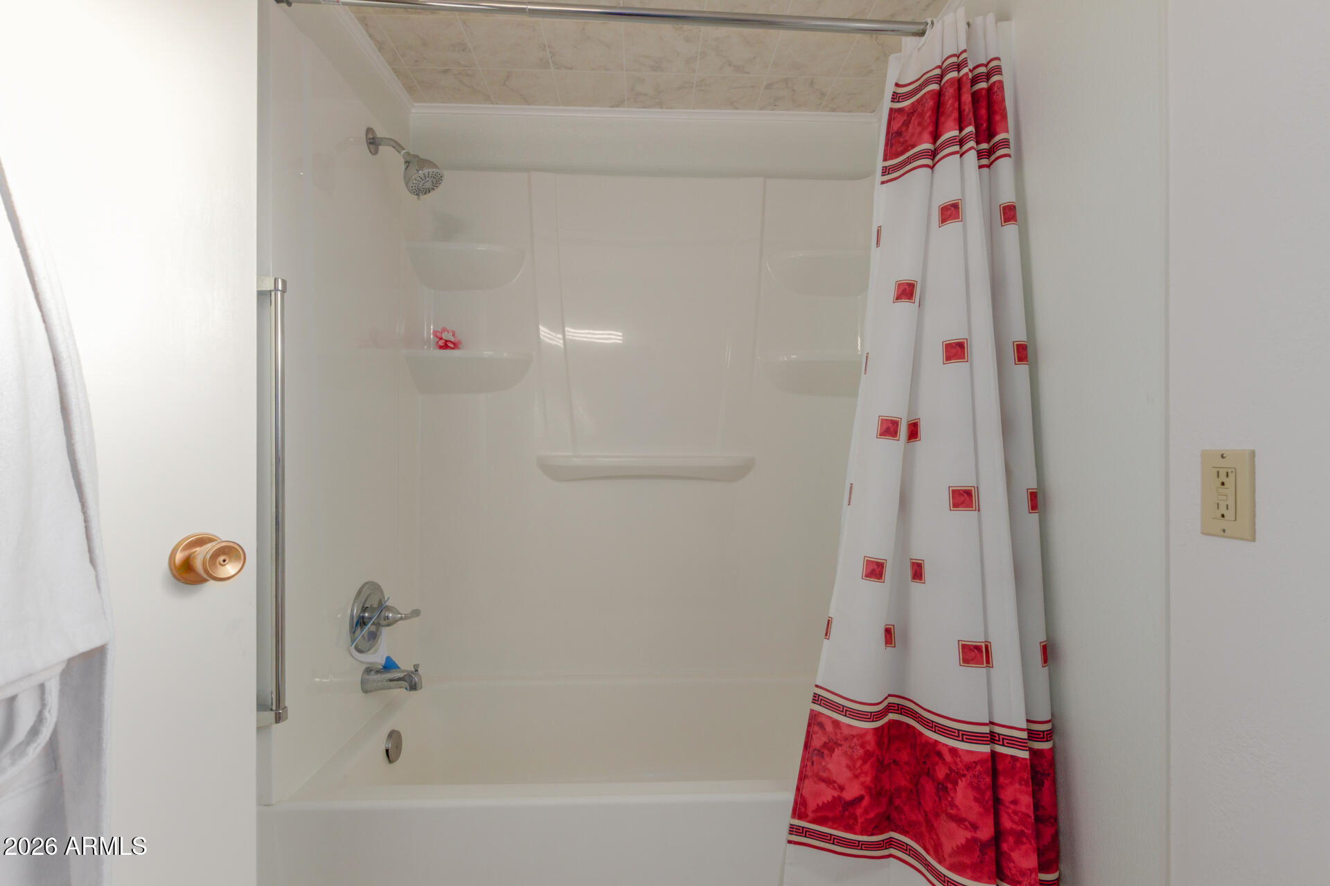 9705 W OAK RIDGE Drive