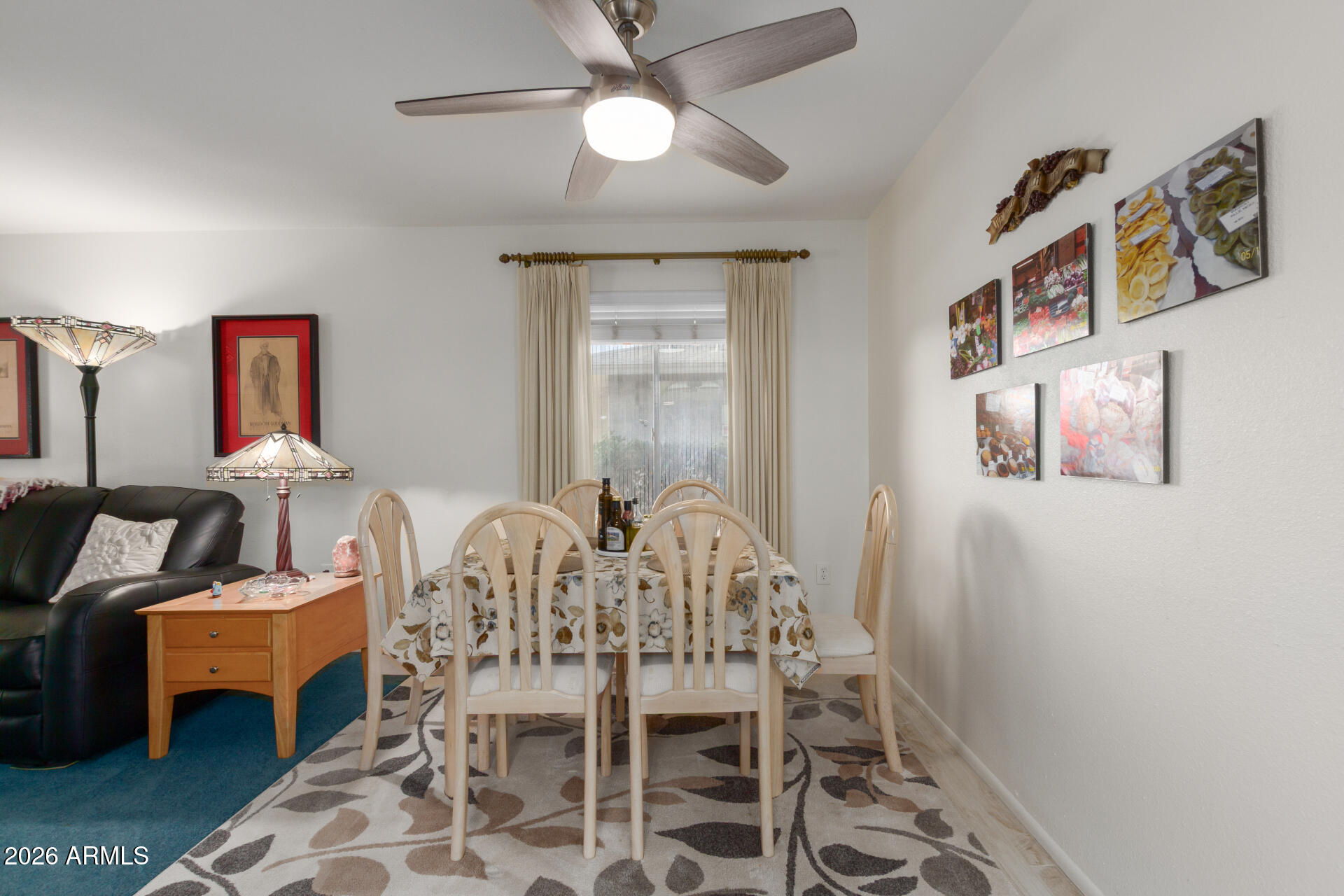 9705 W OAK RIDGE Drive