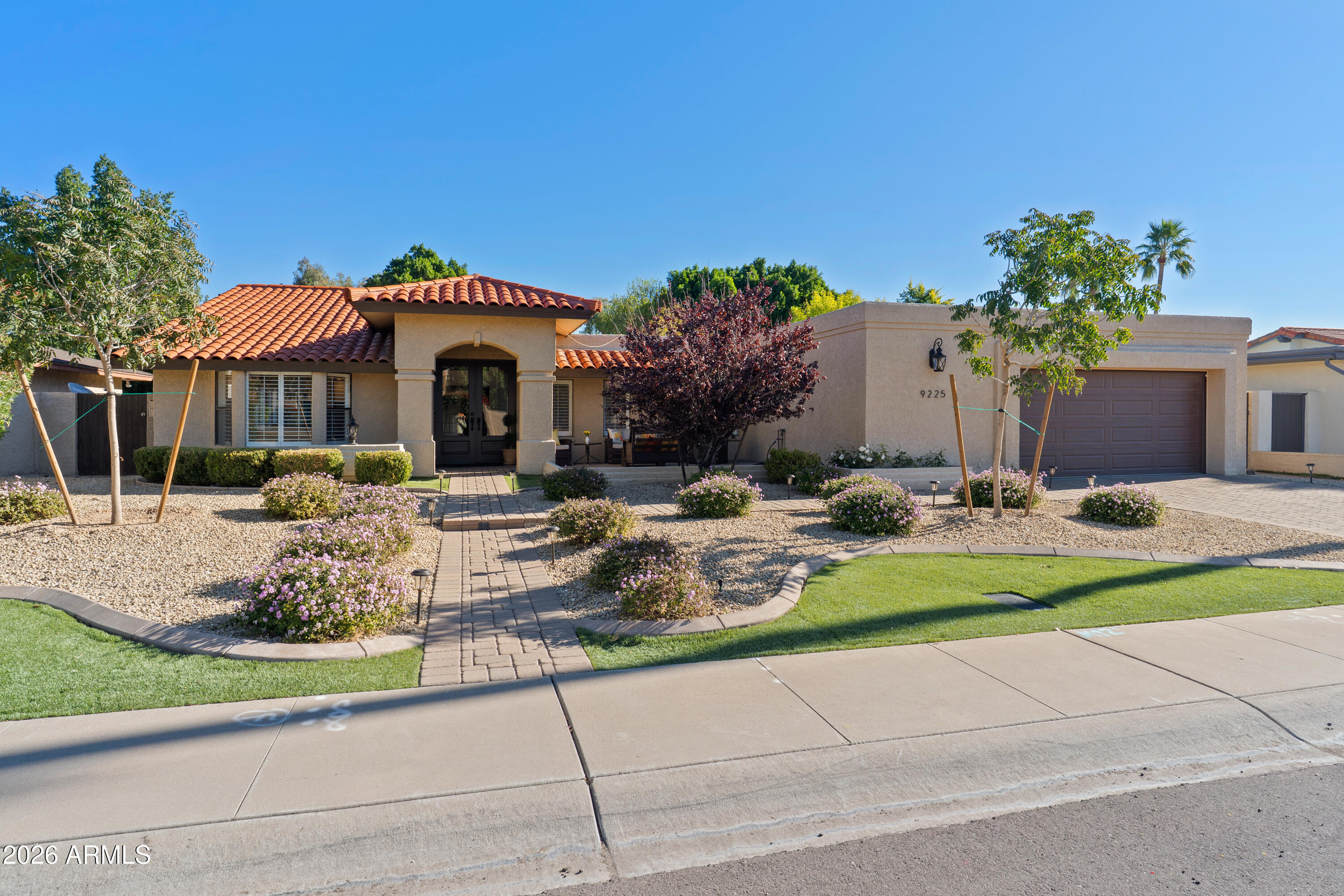 9225 N 82ND Street