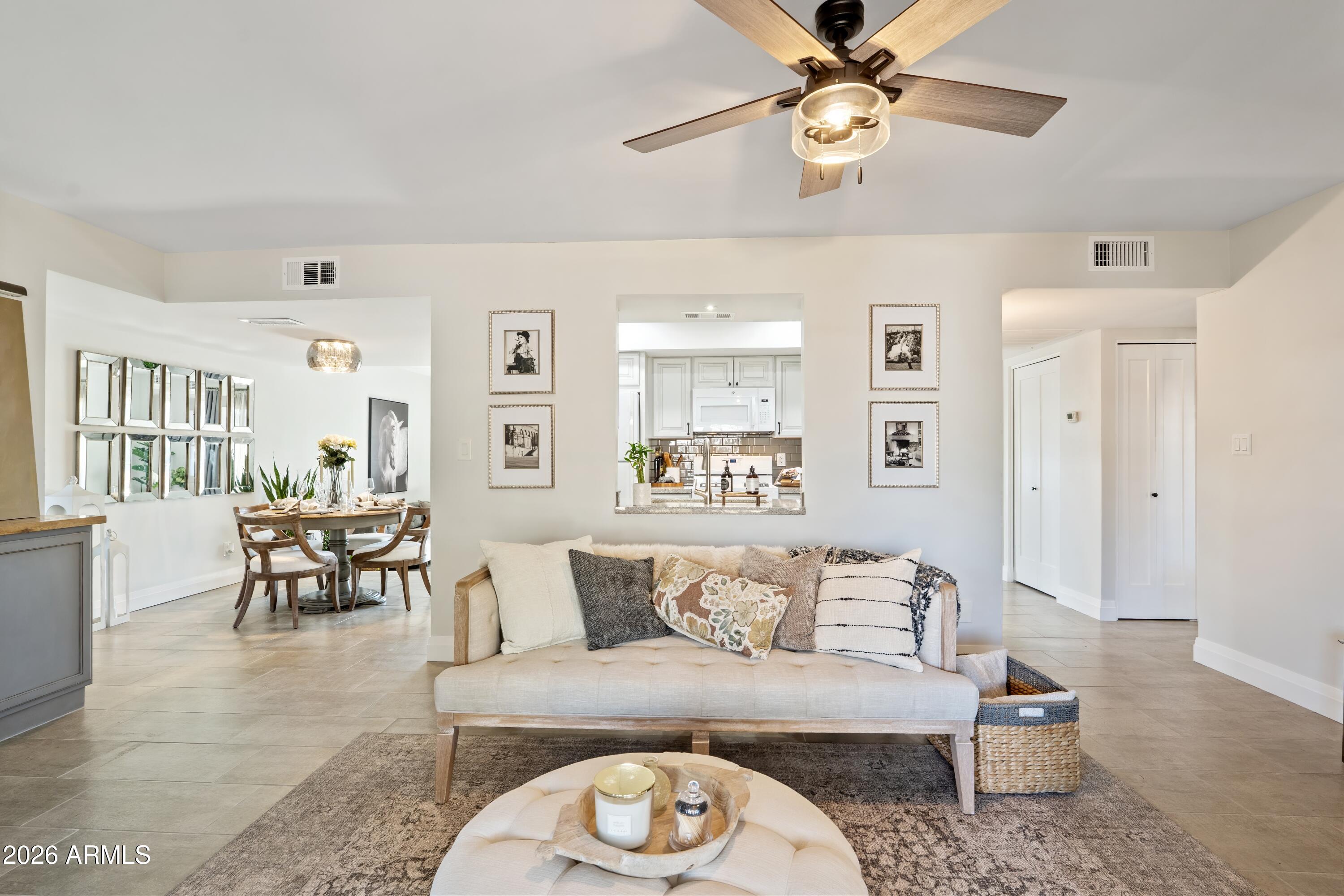 8238 E SAN MIGUEL Avenue