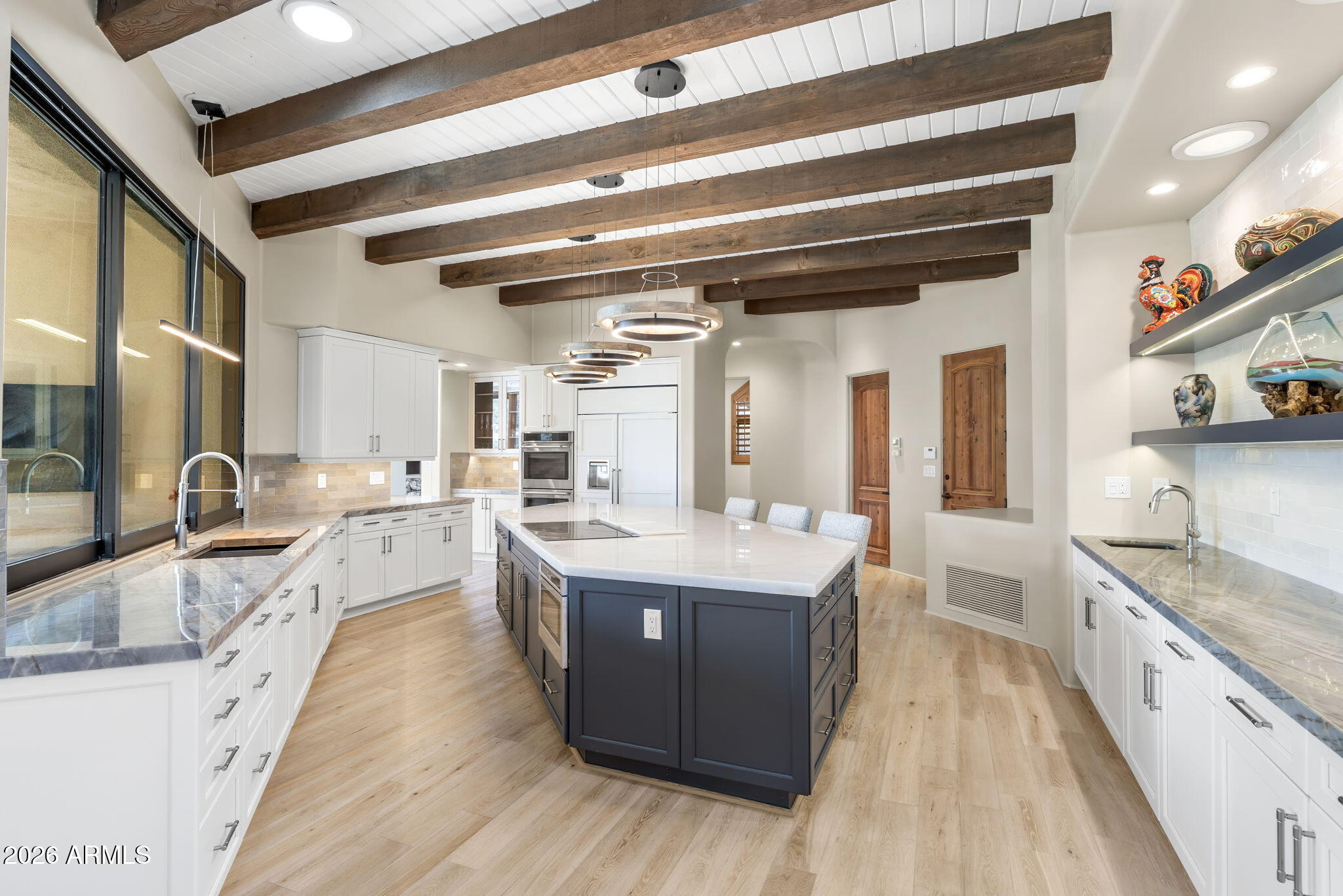 10801 E HAPPY VALLEY Road 114