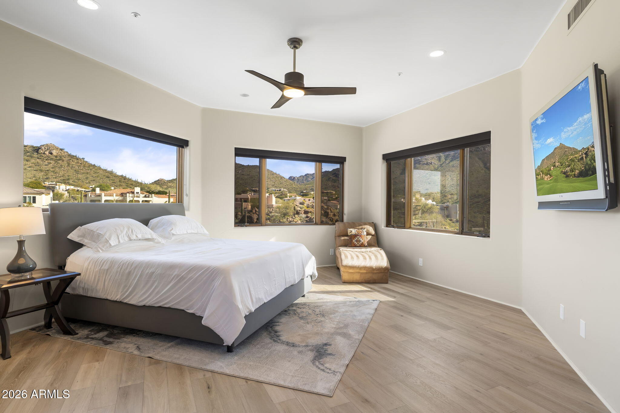 10801 E HAPPY VALLEY Road 114