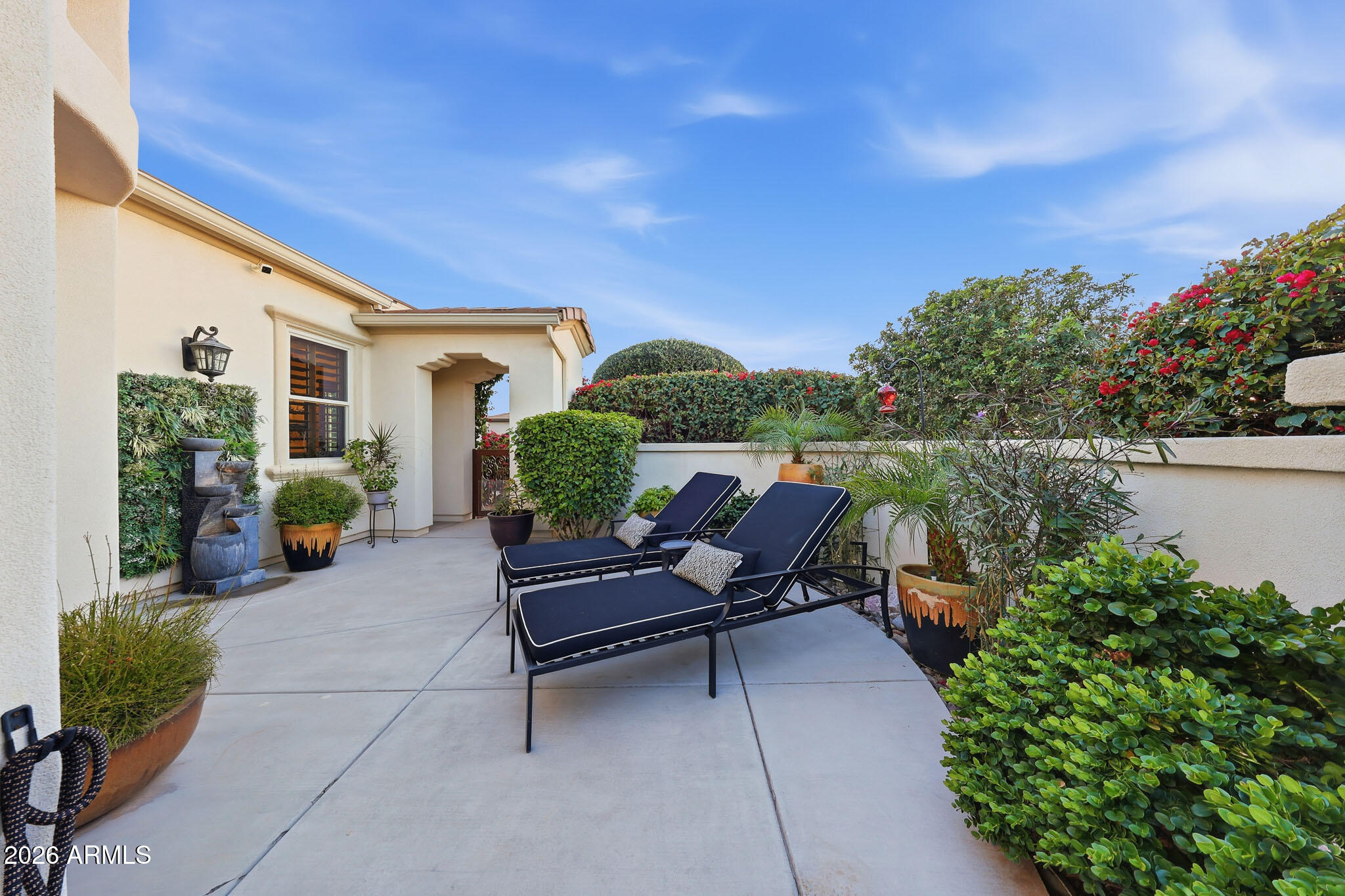 266 E LADDOOS Avenue