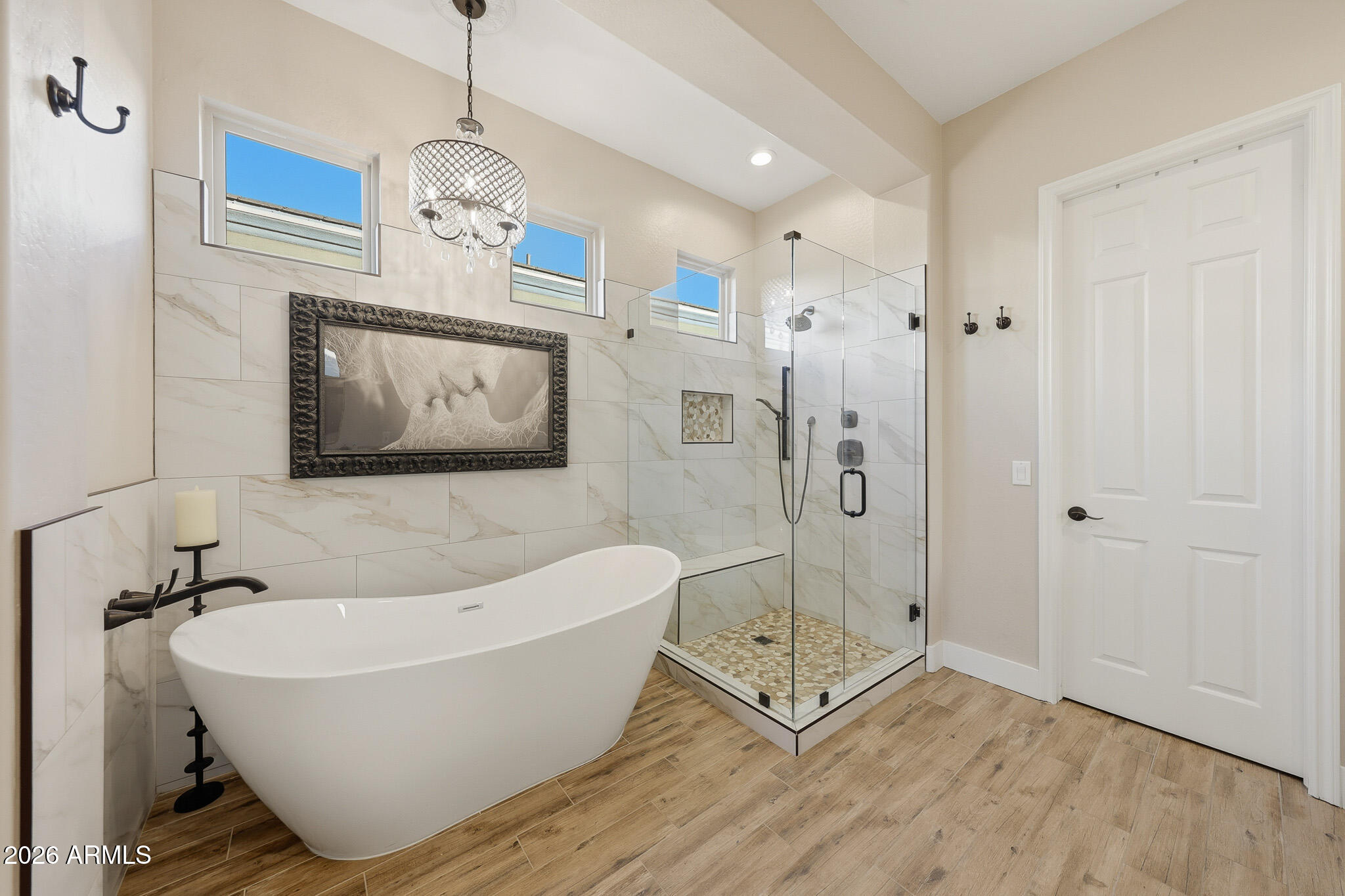 266 E LADDOOS Avenue