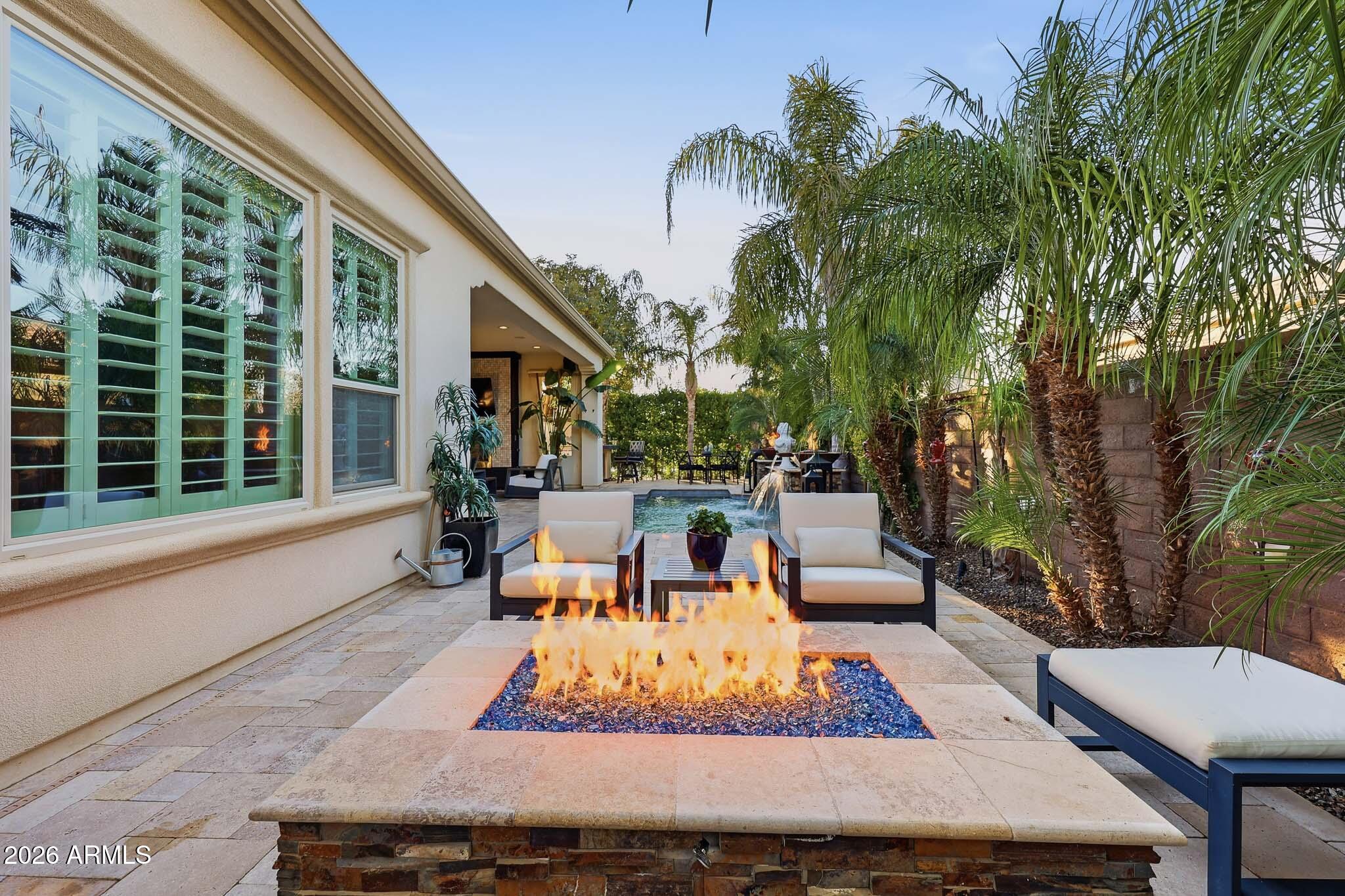 266 E LADDOOS Avenue