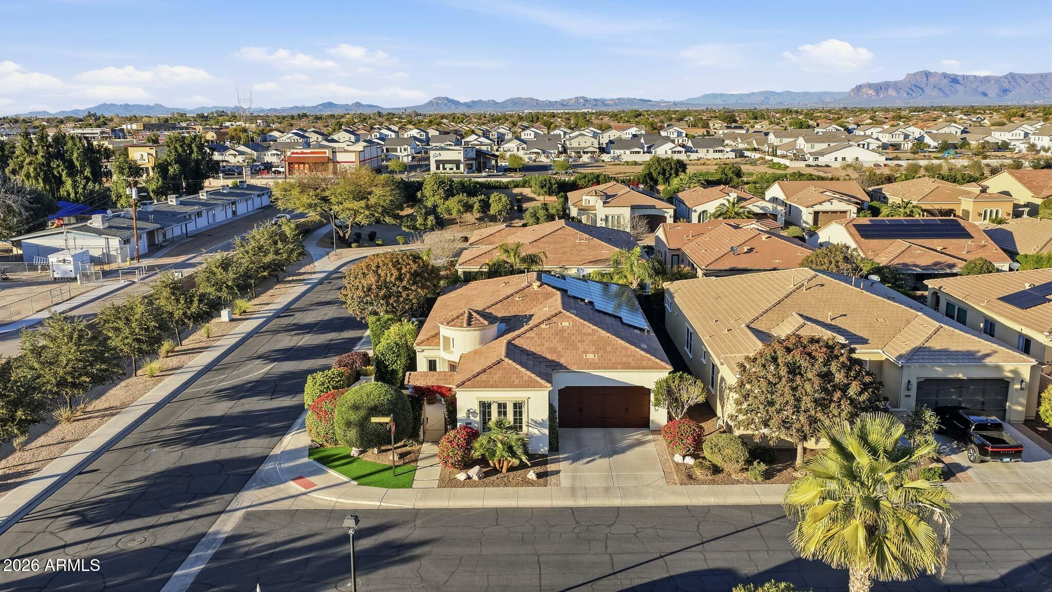 266 E LADDOOS Avenue