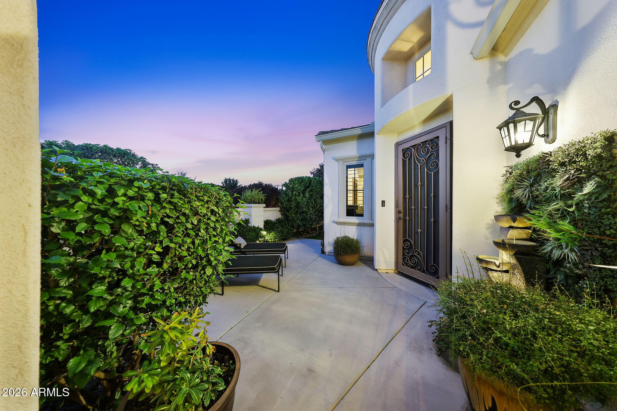 266 E LADDOOS Avenue