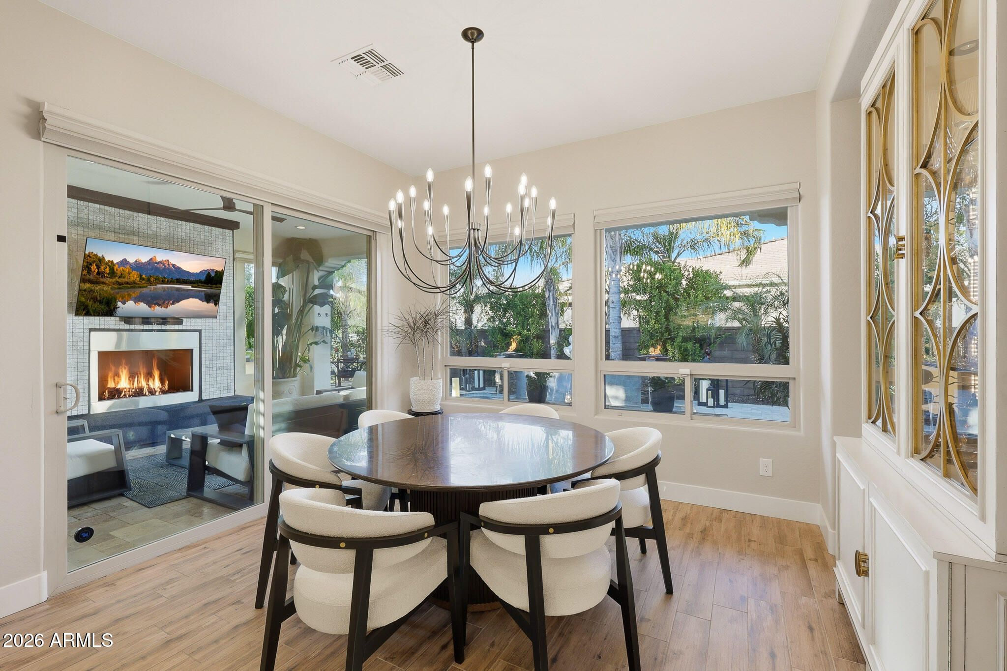 266 E LADDOOS Avenue