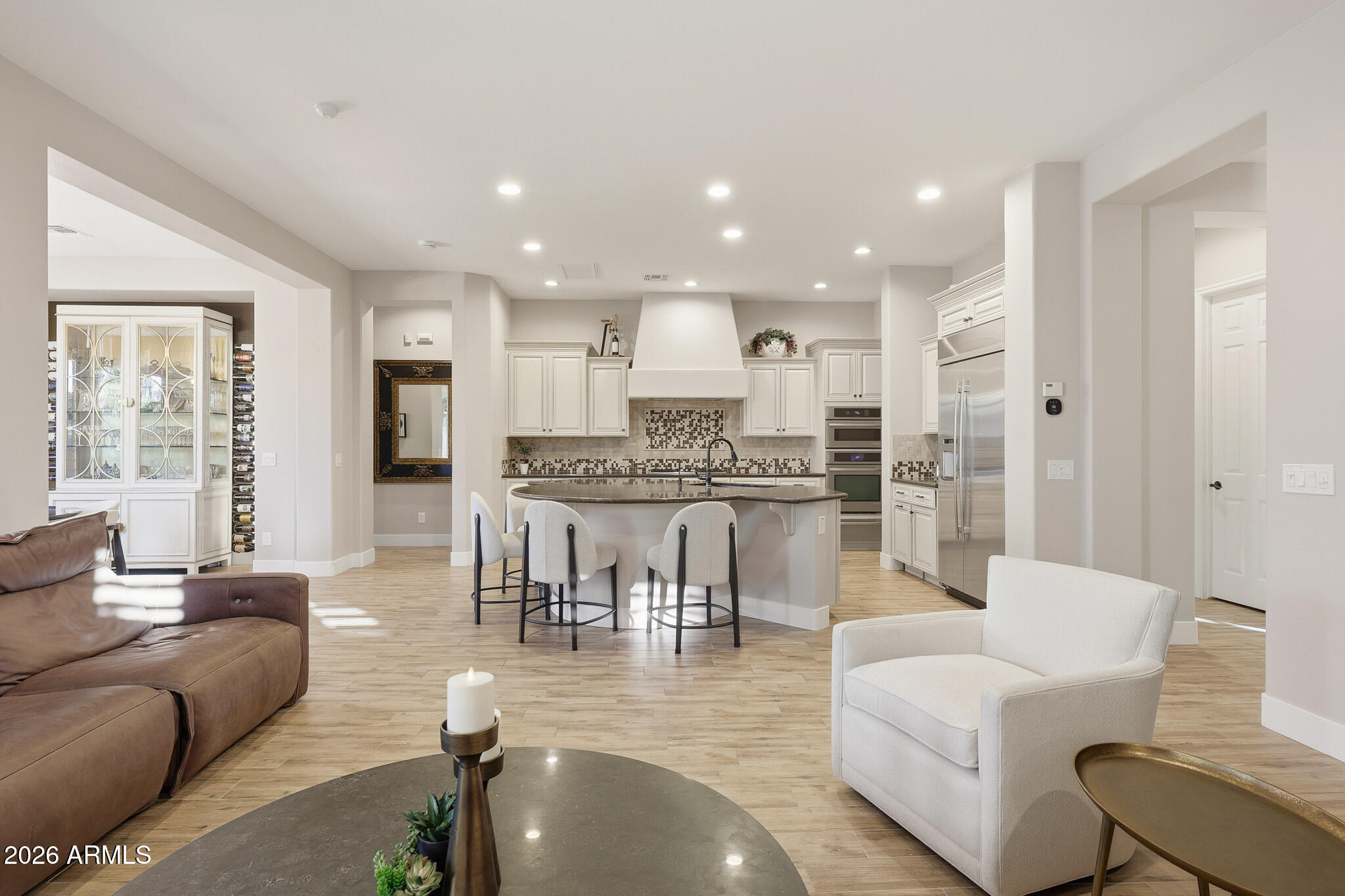 266 E LADDOOS Avenue