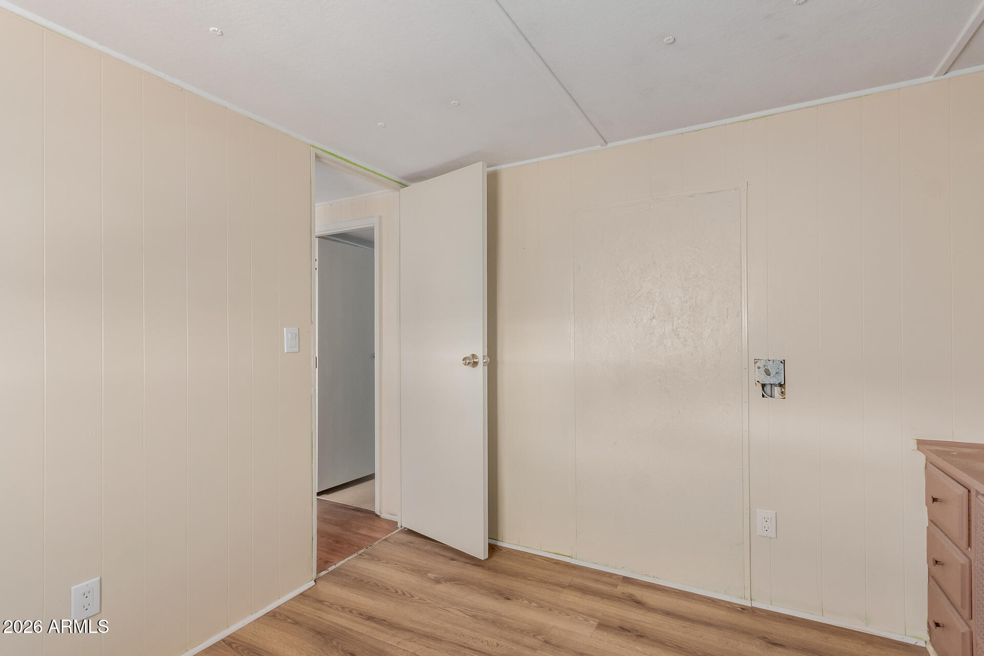 2434 E Main Street 123