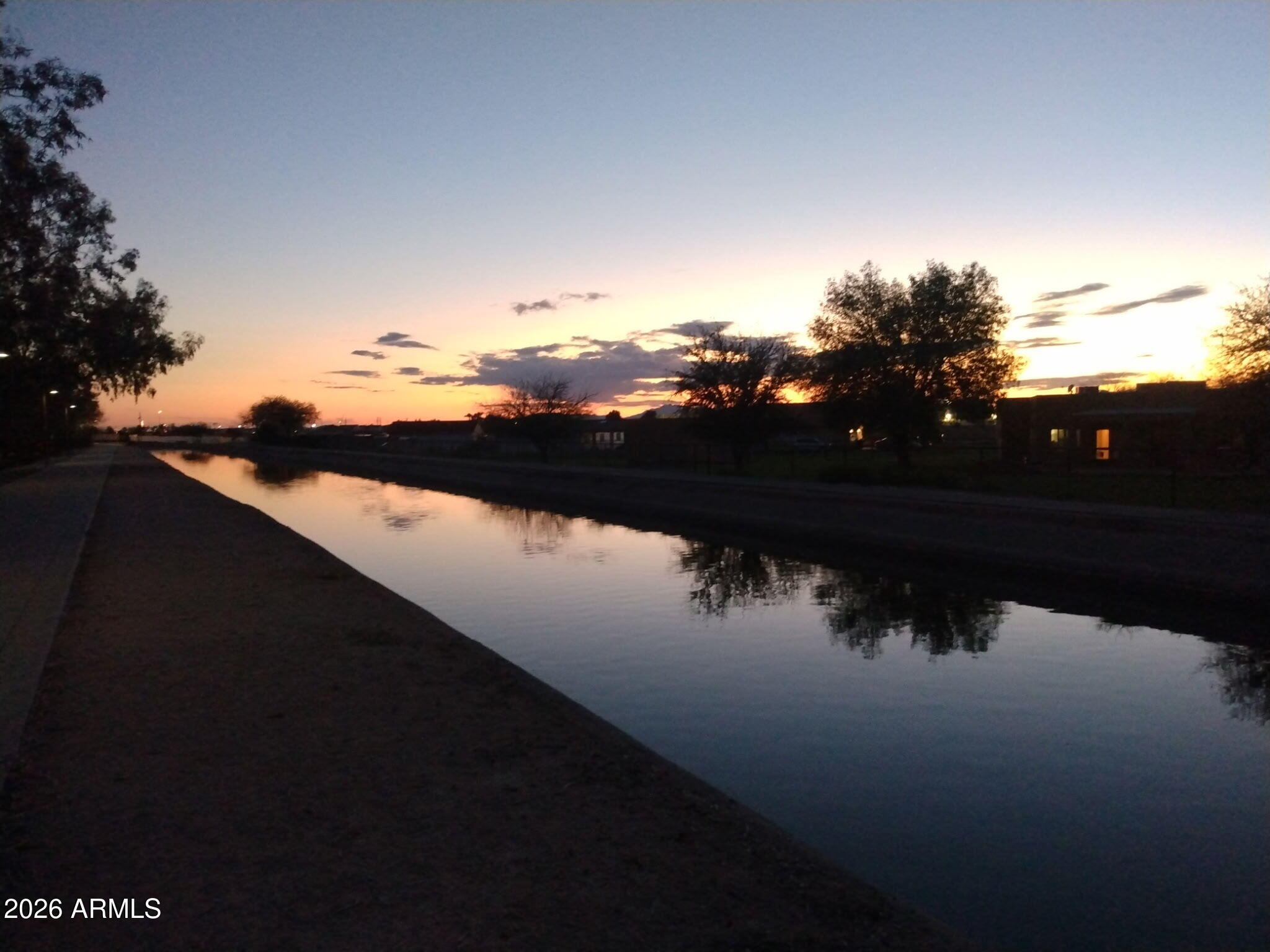 2120 E Geronimo Street