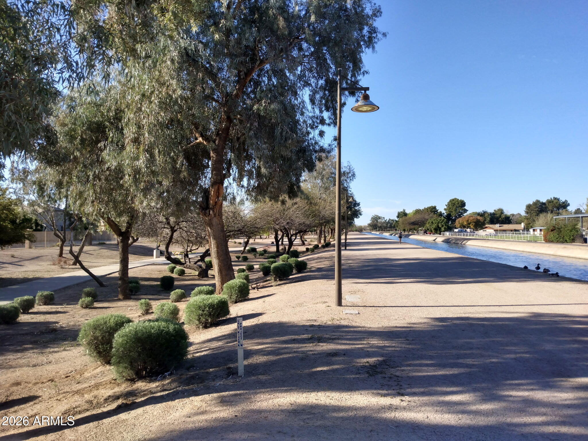 2120 E Geronimo Street