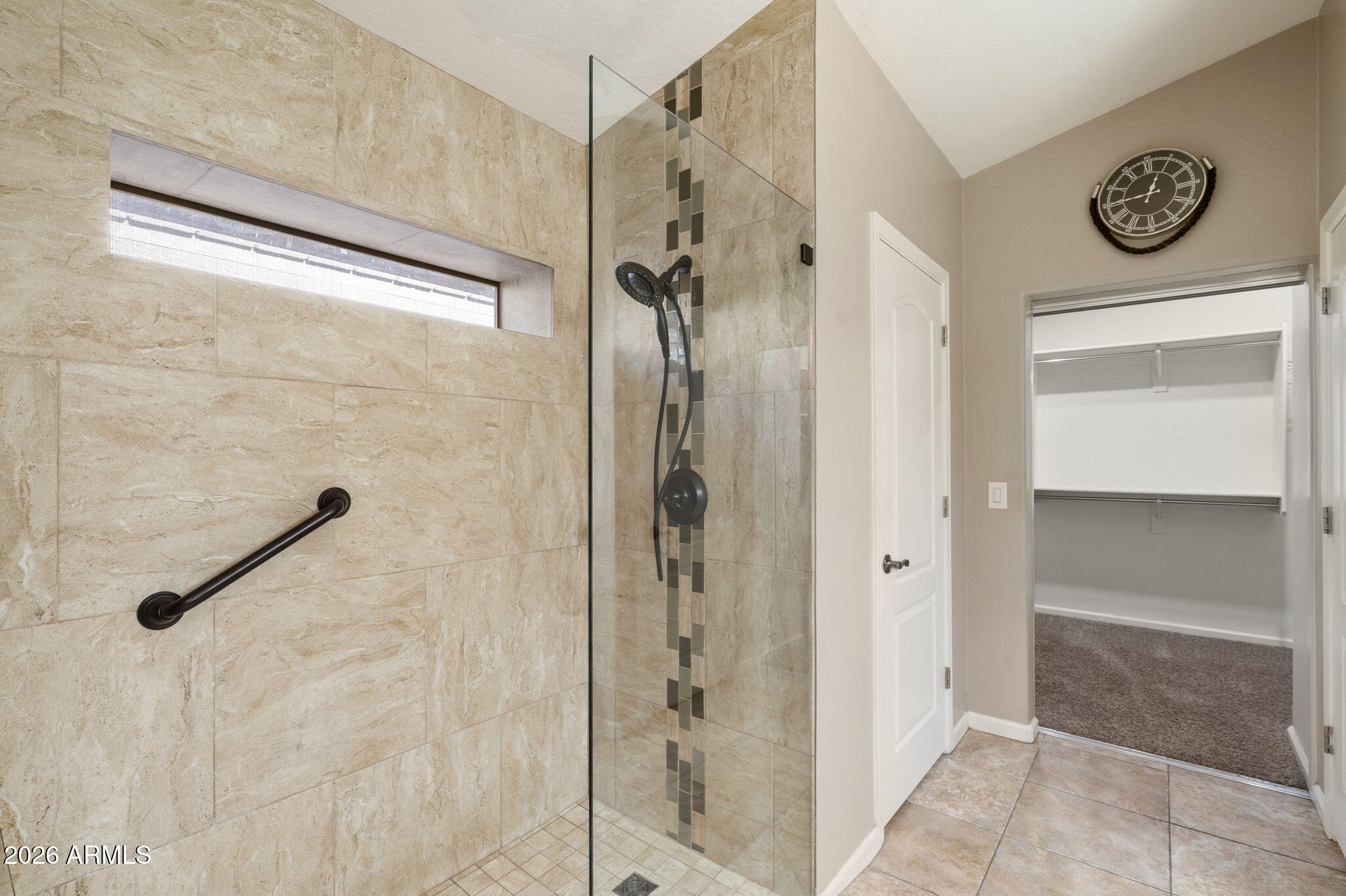 2934 E QUIET HOLLOW Lane