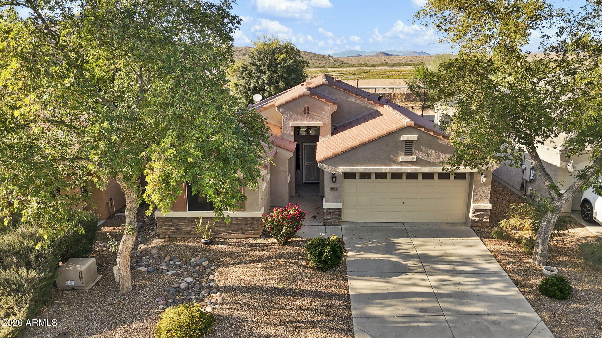 2934 E QUIET HOLLOW Lane