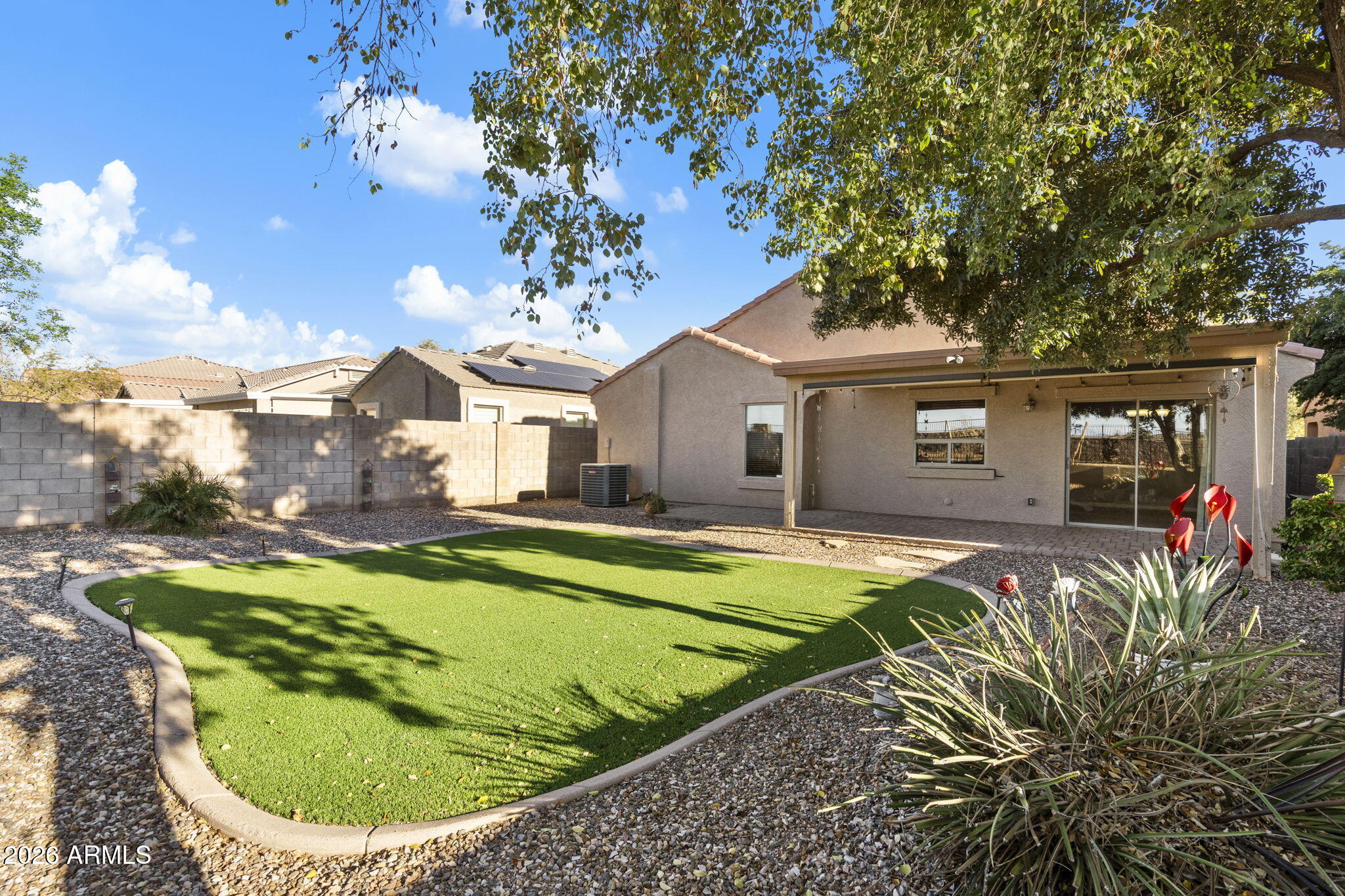 2934 E QUIET HOLLOW Lane