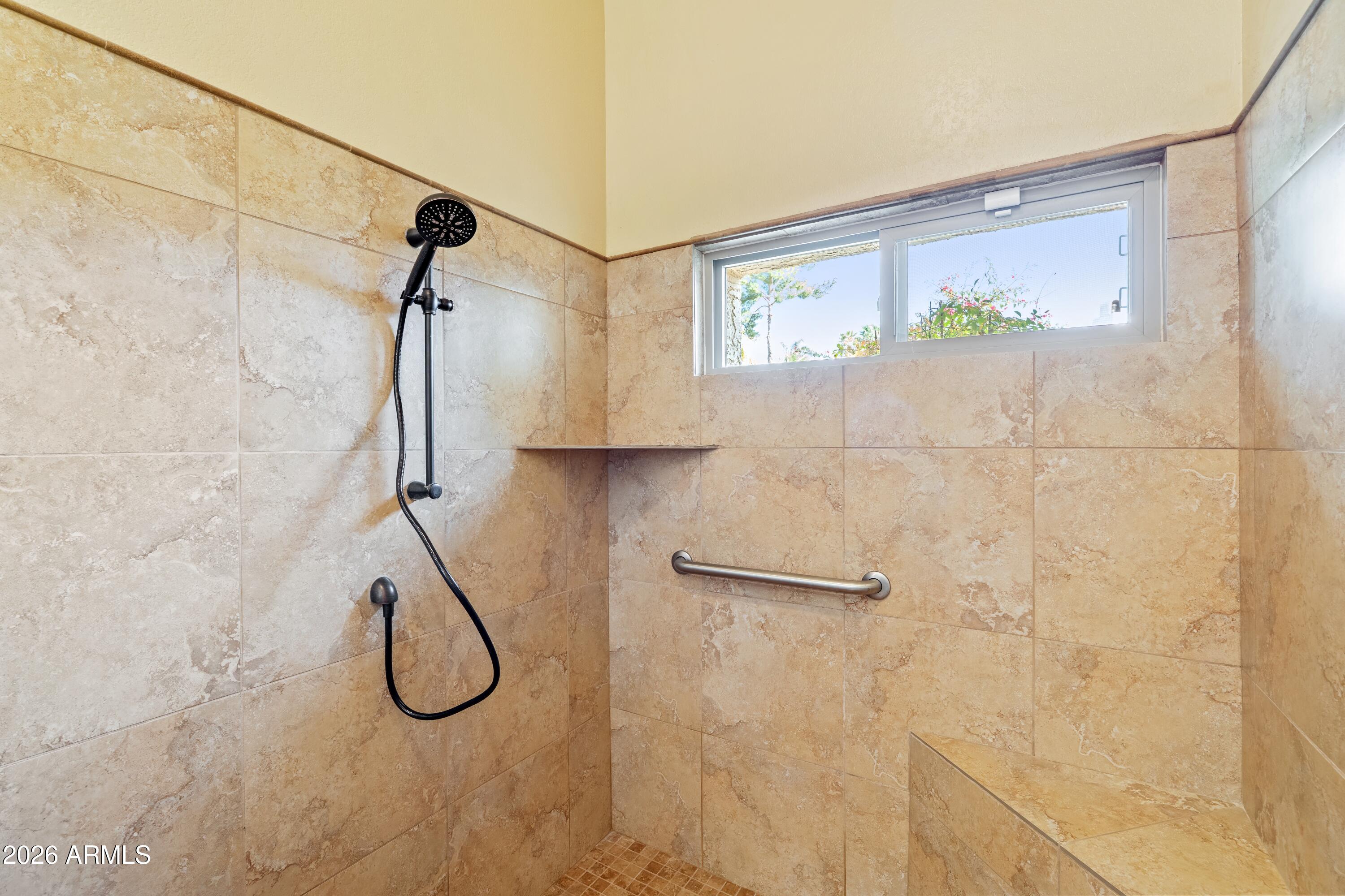 10077 E CALLE DE CIELO Circle