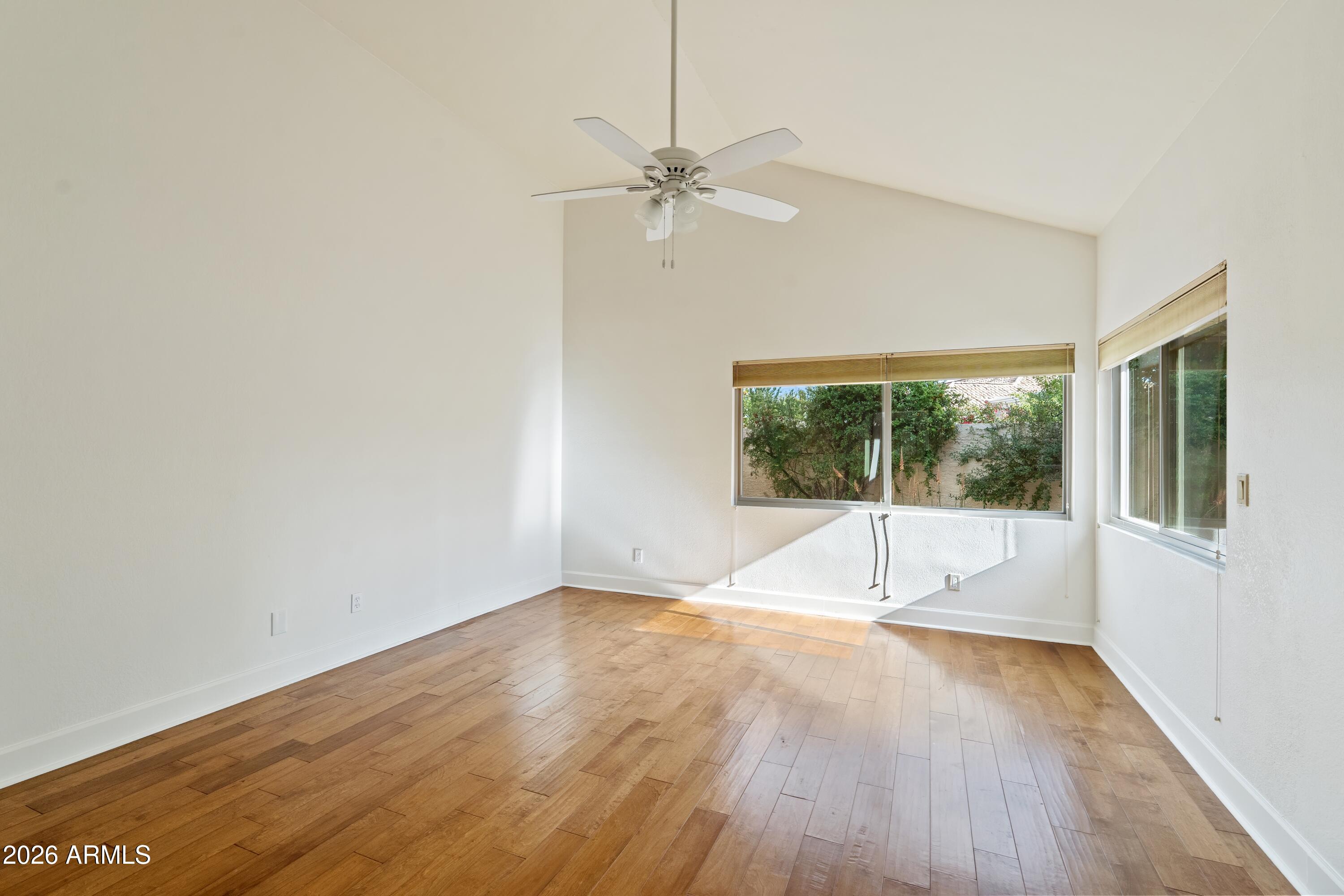 10077 E CALLE DE CIELO Circle