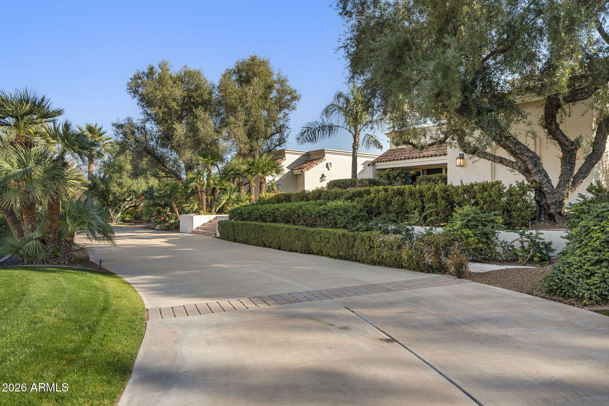 5225 E TURQUOISE Avenue