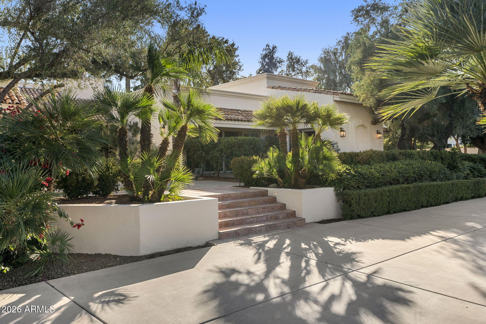 5225 E TURQUOISE Avenue